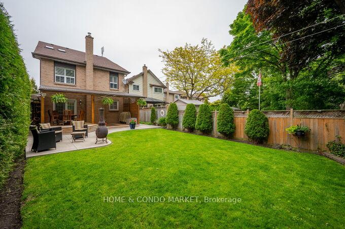 Photo 24 of 74 Rosebud Avenue, Brampton, Downtown Brampton — HOMEH