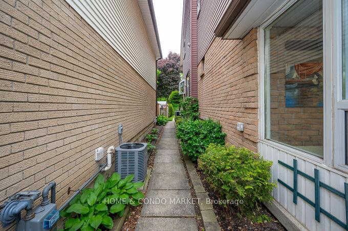 Photo 31 of 74 Rosebud Avenue, Brampton, Downtown Brampton — HOMEH