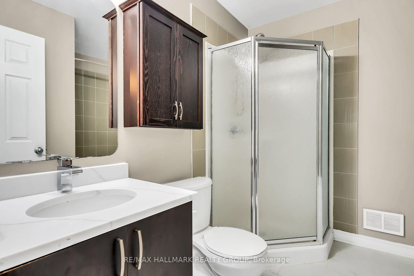Photo 19 of Unit B, 260 Espresso Private, Ottawa, Blossom Park/Kemp Park/Findlay Creek — HOMEH