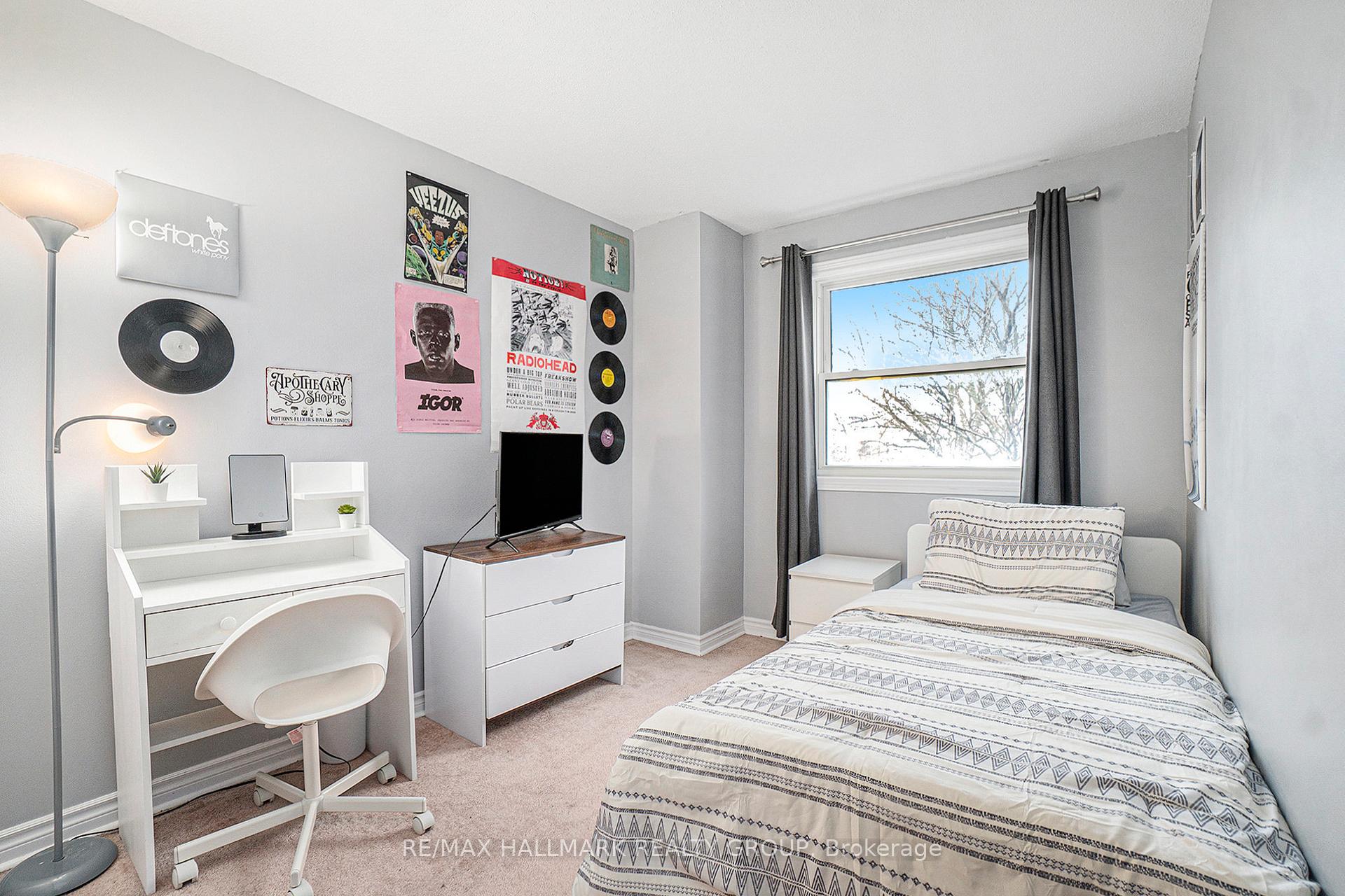 Photo 22 of 124 Bentbrook Crescent, Ottawa, Barrhaven - Heritage Park — HOMEH