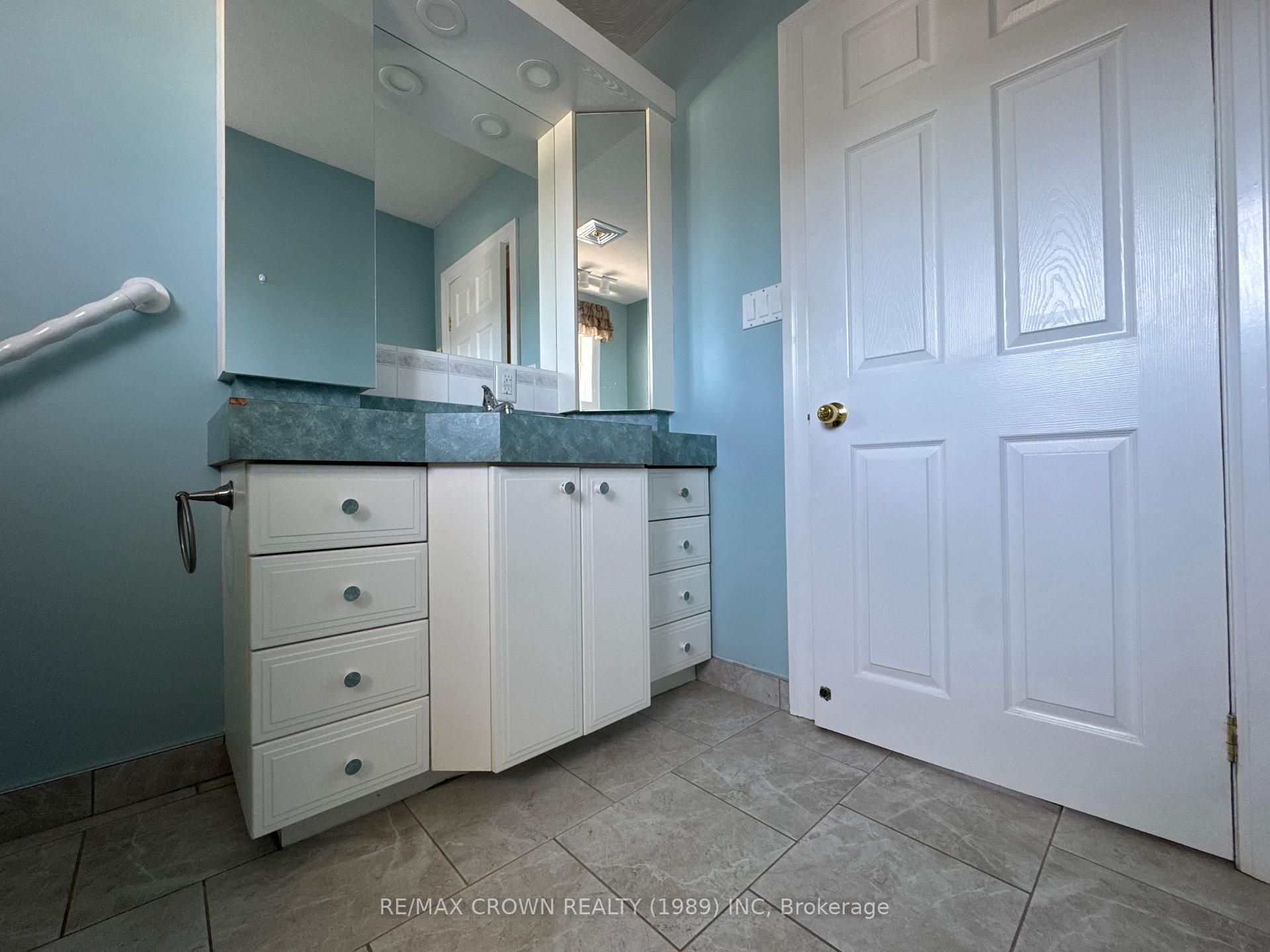 Photo 24 of 904 Cessna Street, Hearst — HOMEH
