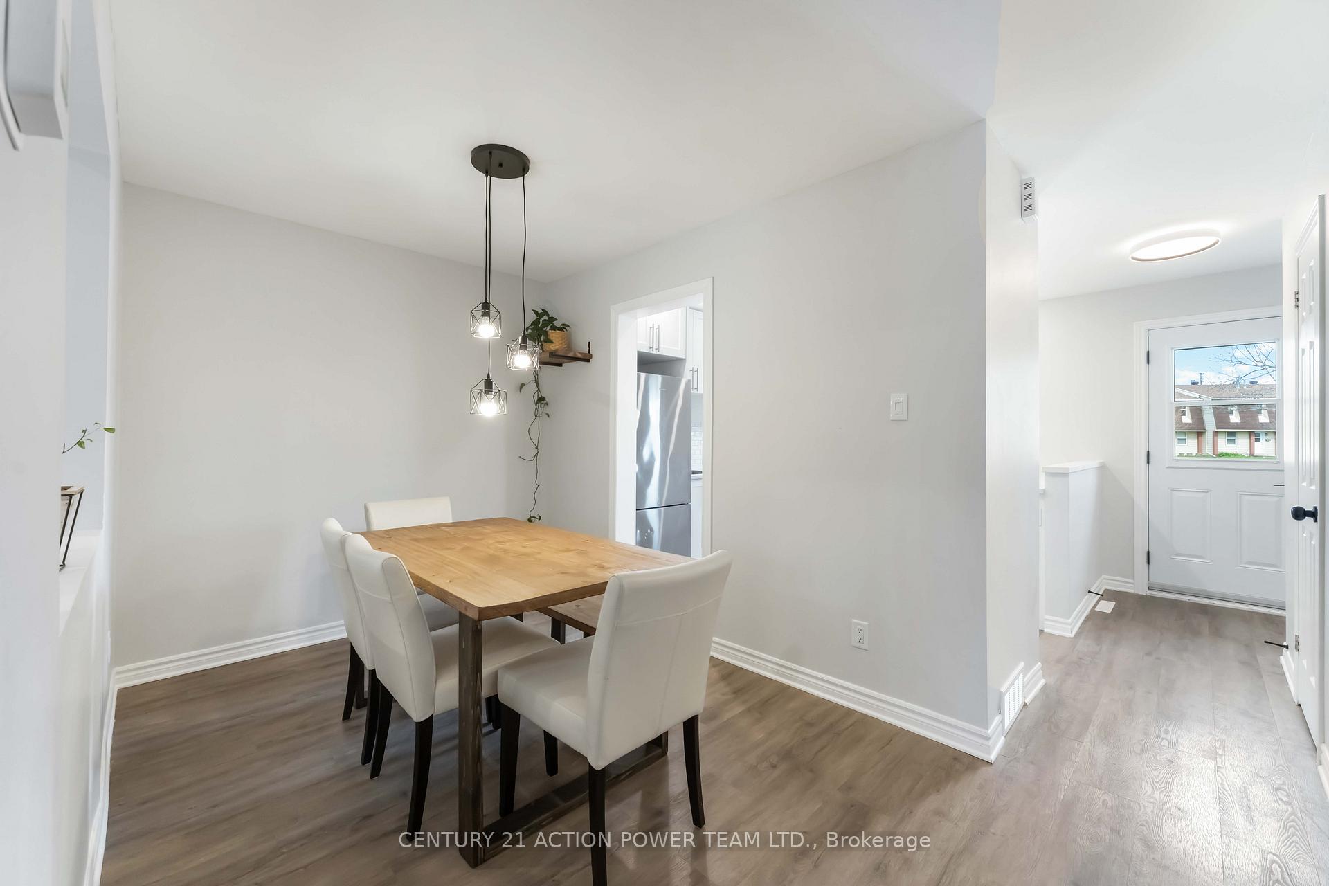 Photo 13 of Unit 6, 110 Glen Park Drive, Ottawa, Blackburn Hamlet (South) — HOMEH