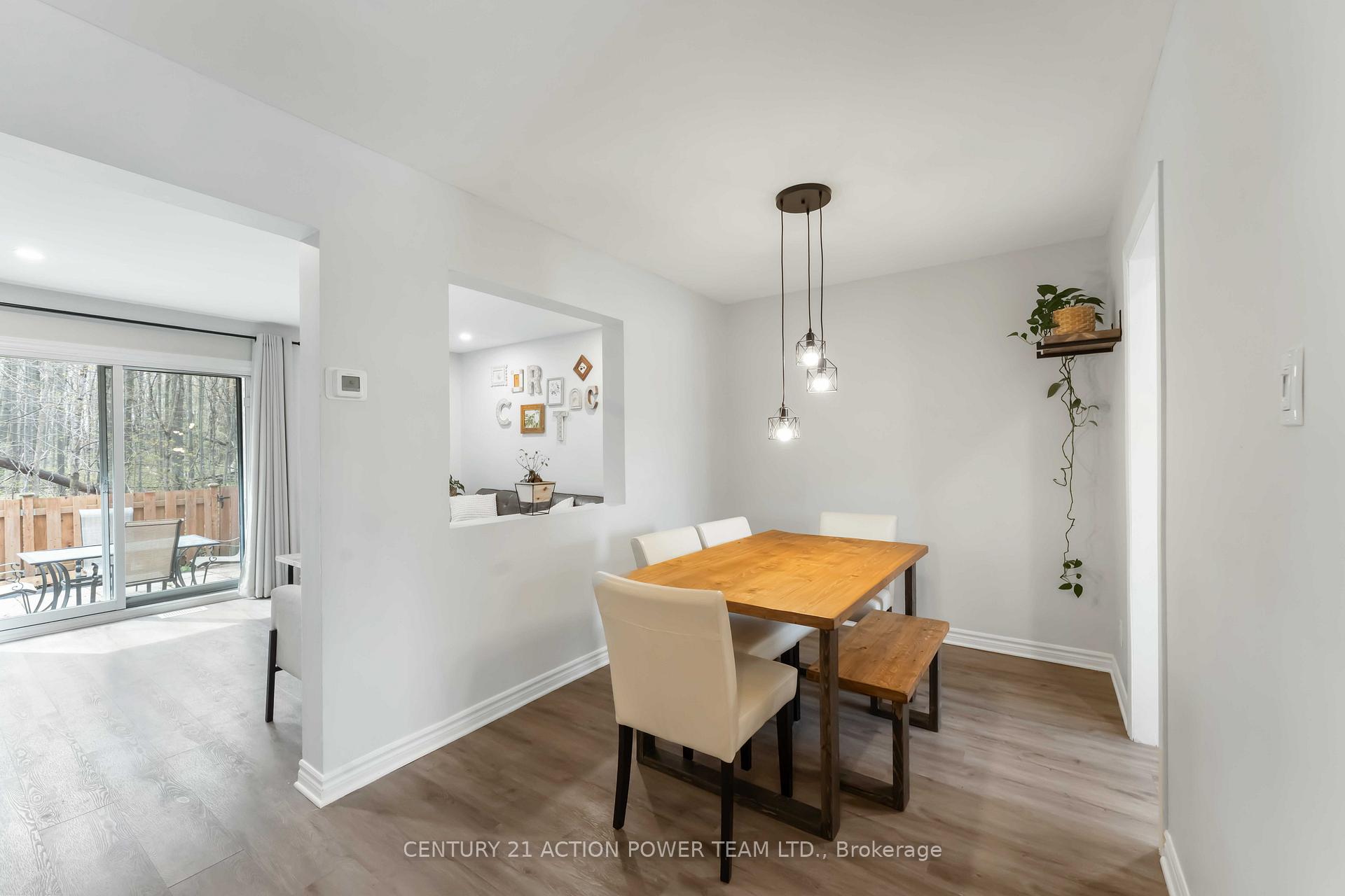 Photo 14 of Unit 6, 110 Glen Park Drive, Ottawa, Blackburn Hamlet (South) — HOMEH