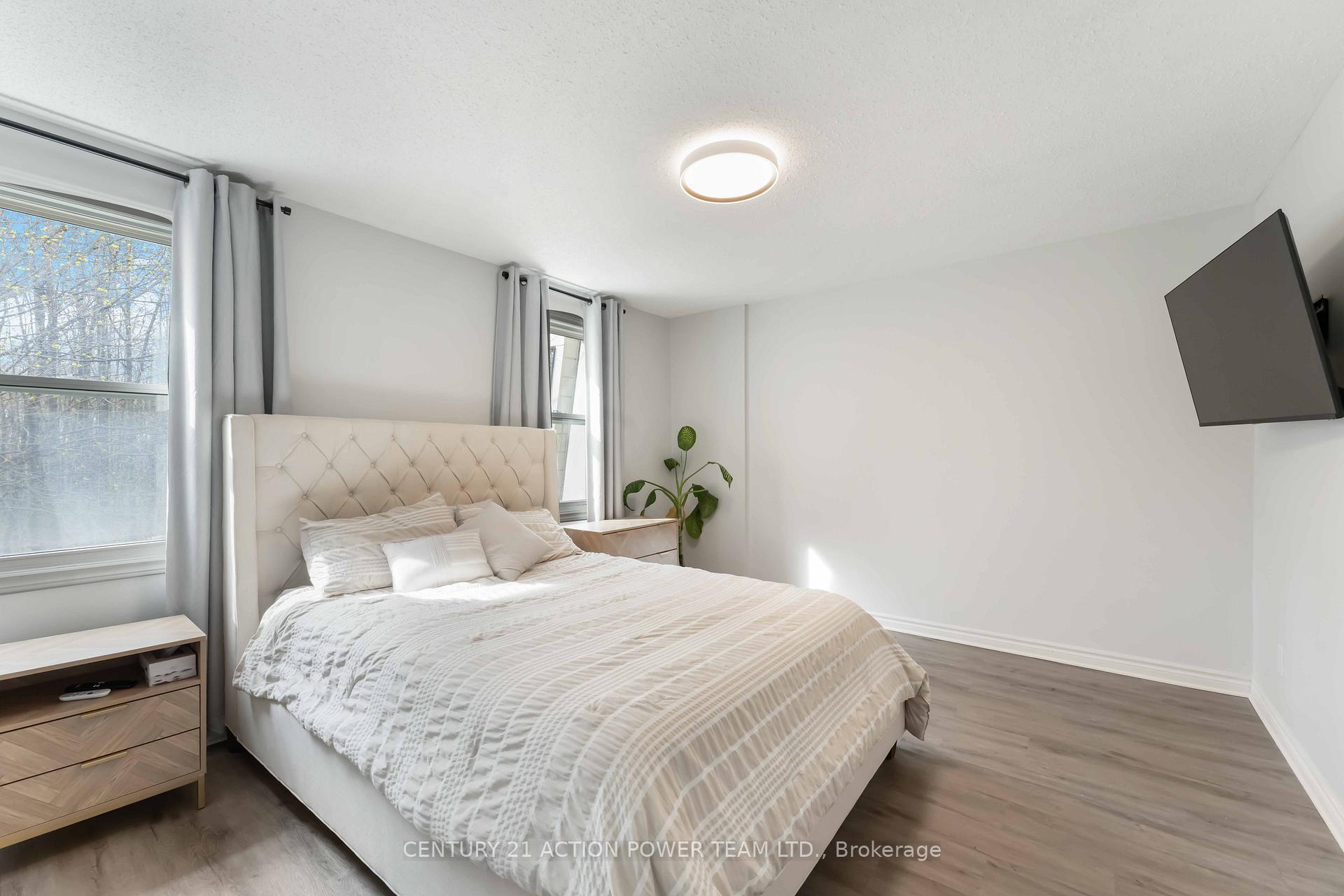 Photo 28 of Unit 6, 110 Glen Park Drive, Ottawa, Blackburn Hamlet (South) — HOMEH
