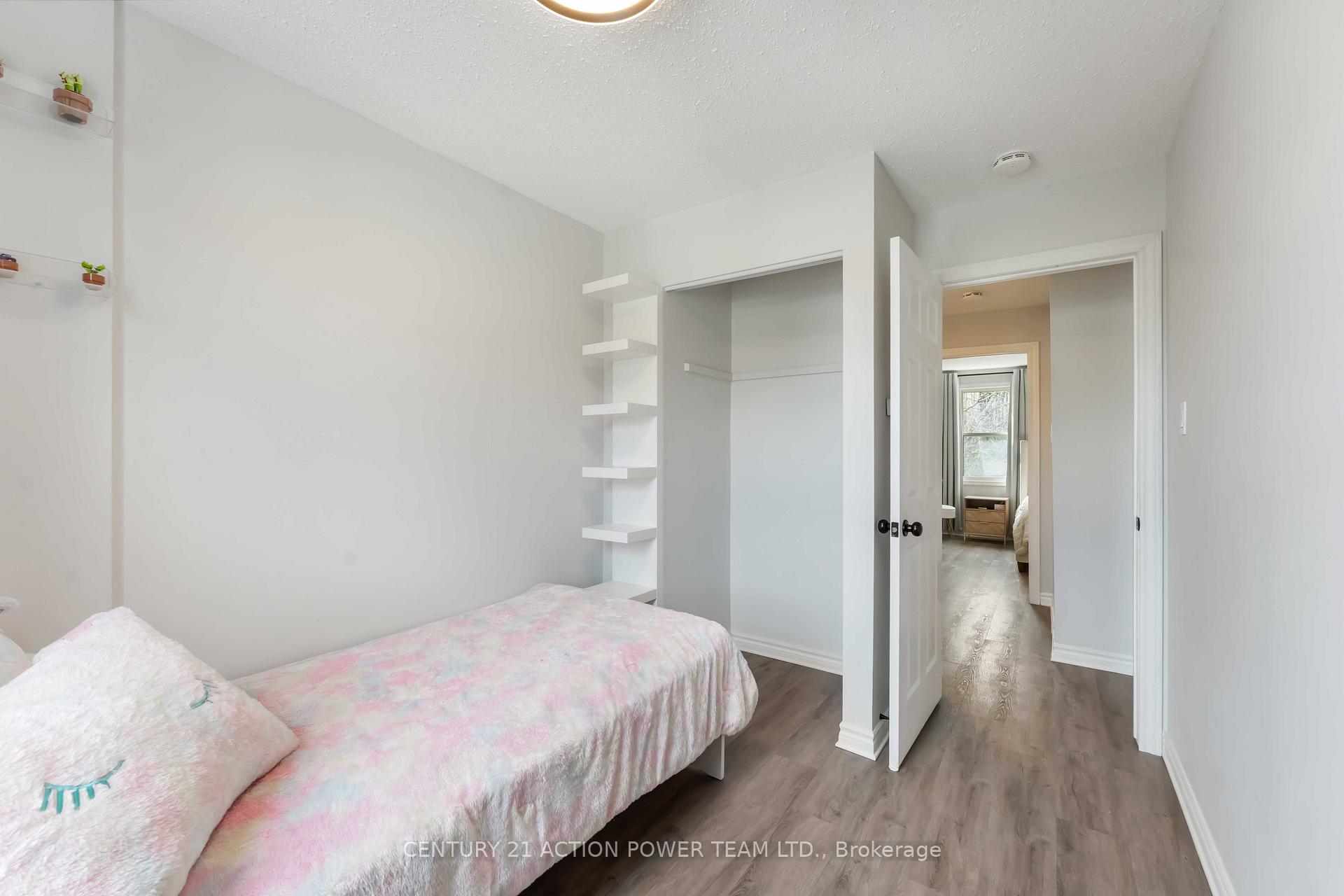 Photo 33 of Unit 6, 110 Glen Park Drive, Ottawa, Blackburn Hamlet (South) — HOMEH