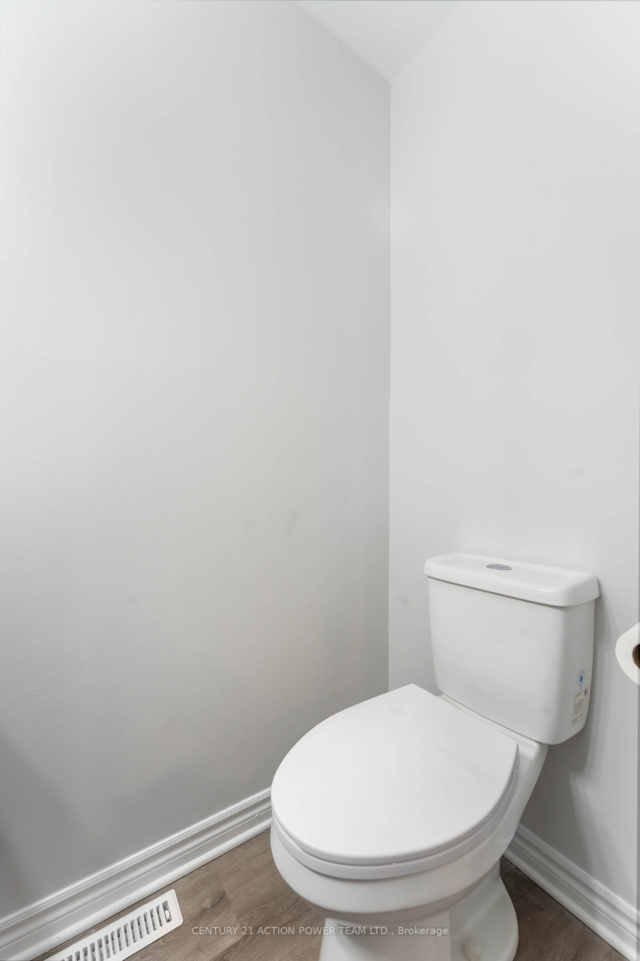 Photo 39 of Unit 6, 110 Glen Park Drive, Ottawa, Blackburn Hamlet (South) — HOMEH