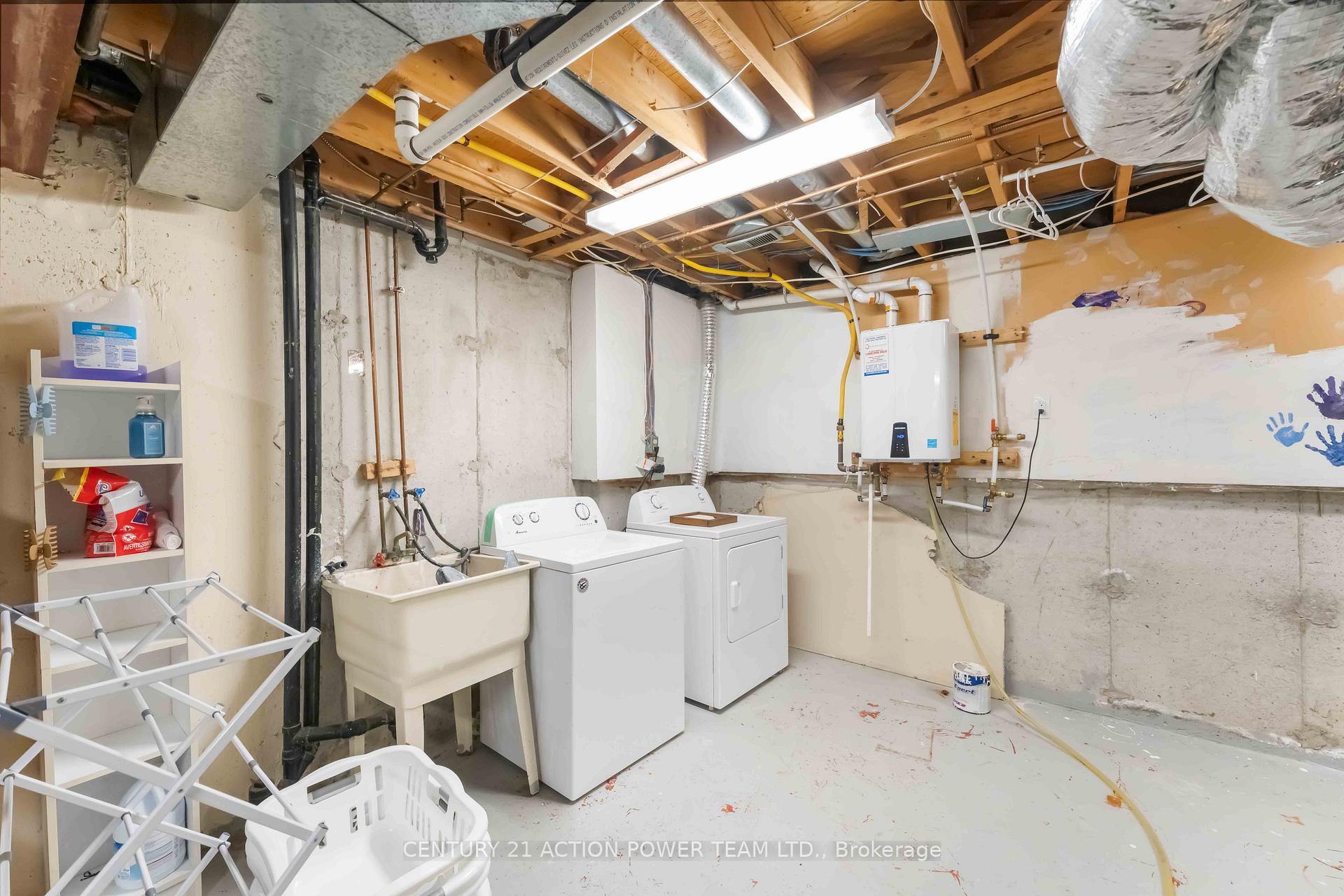 Photo 43 of Unit 6, 110 Glen Park Drive, Ottawa, Blackburn Hamlet (South) — HOMEH