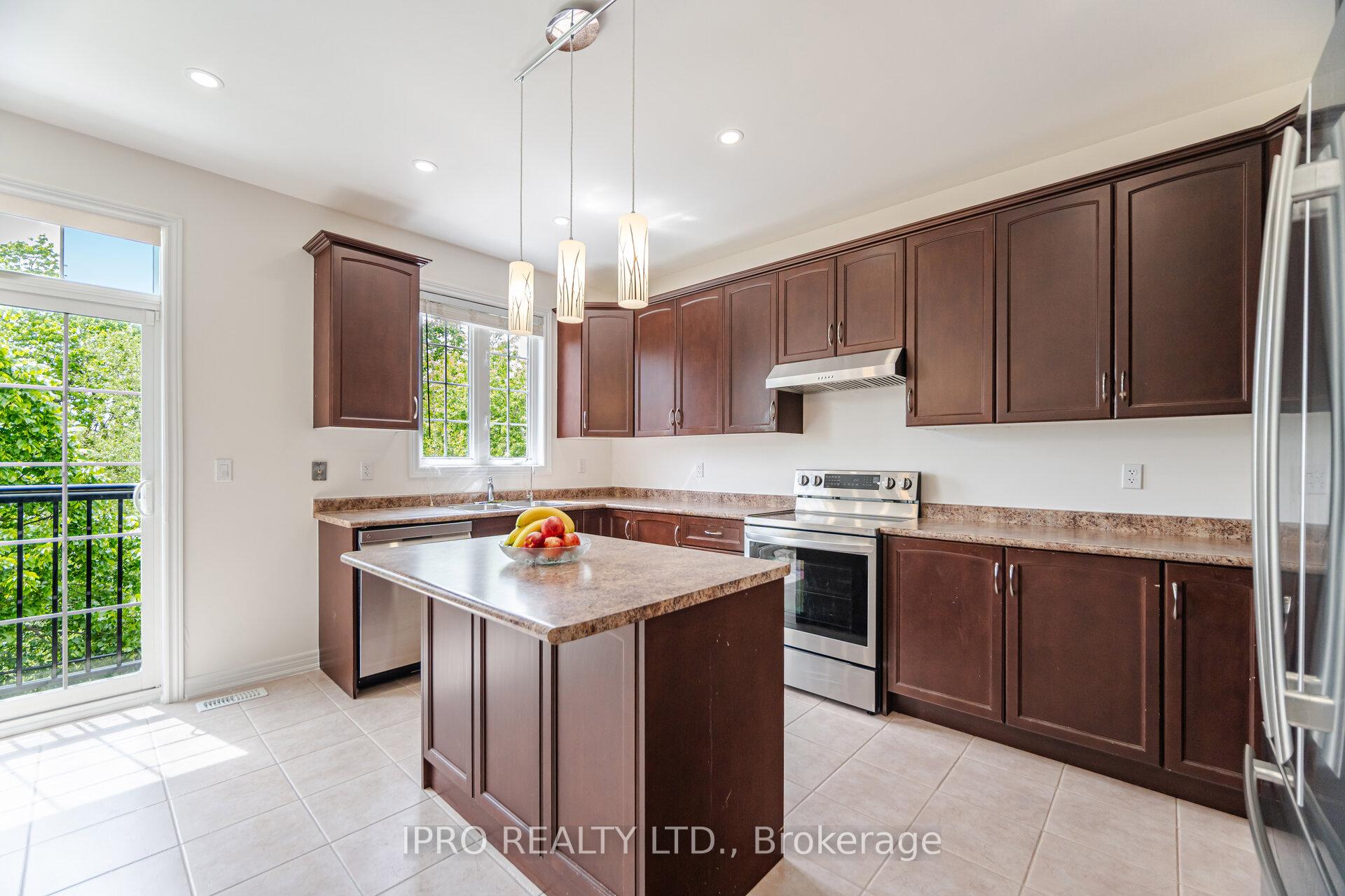 Photo 18 of 175 Bellchase Trail, Brampton, Bram East — HOMEH