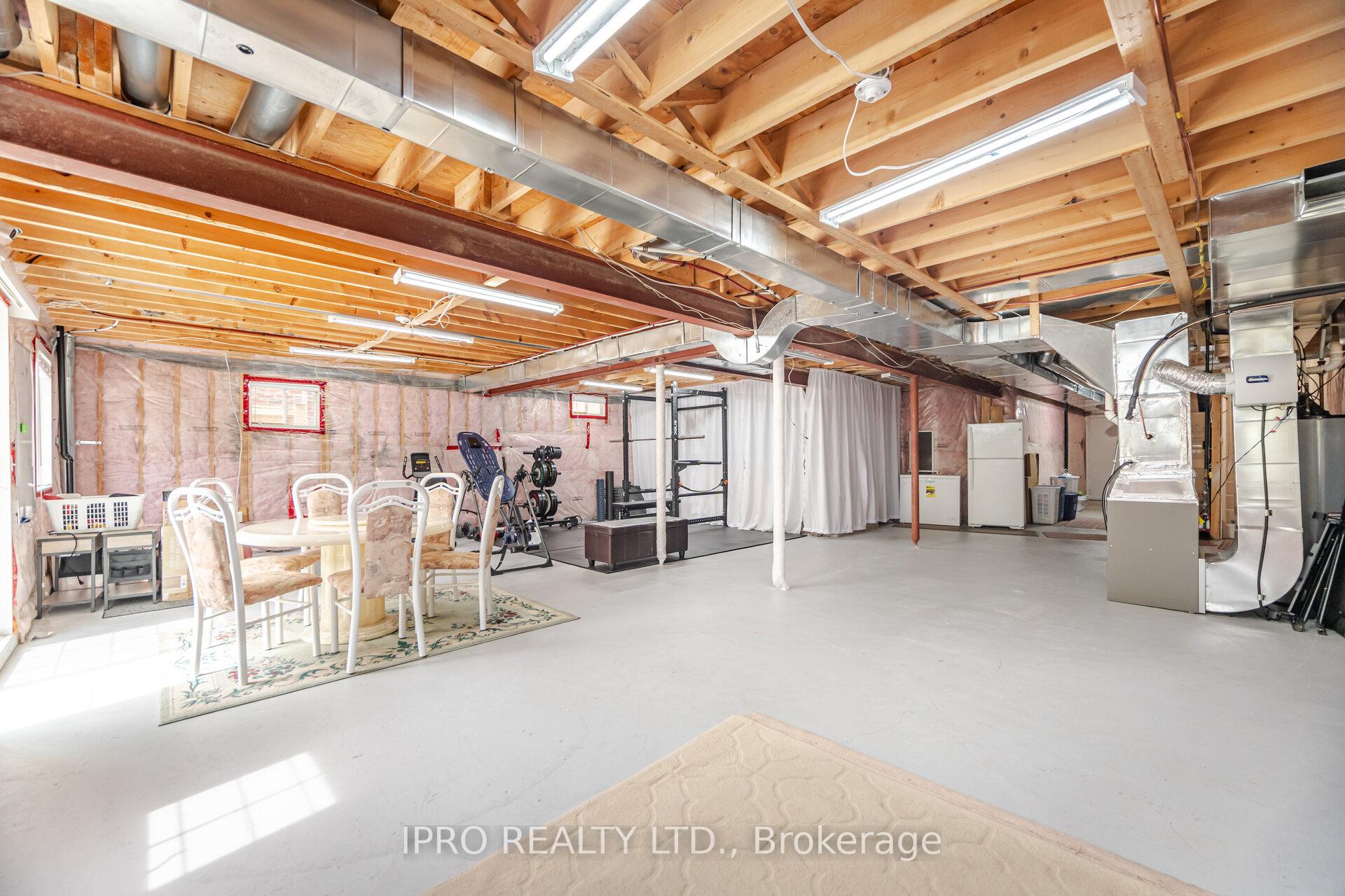 Photo 40 of 175 Bellchase Trail, Brampton, Bram East — HOMEH