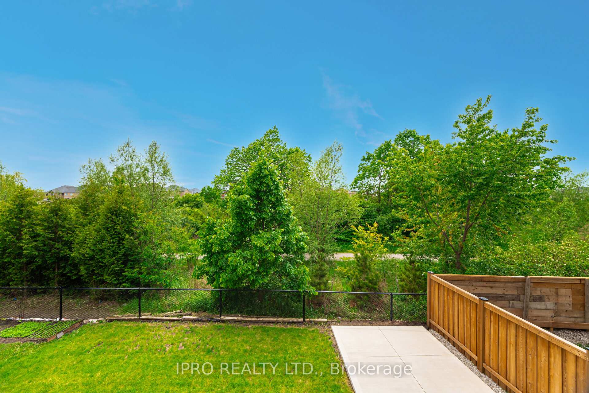 Photo 27 of 175 Bellchase Trail, Brampton, Bram East — HOMEH