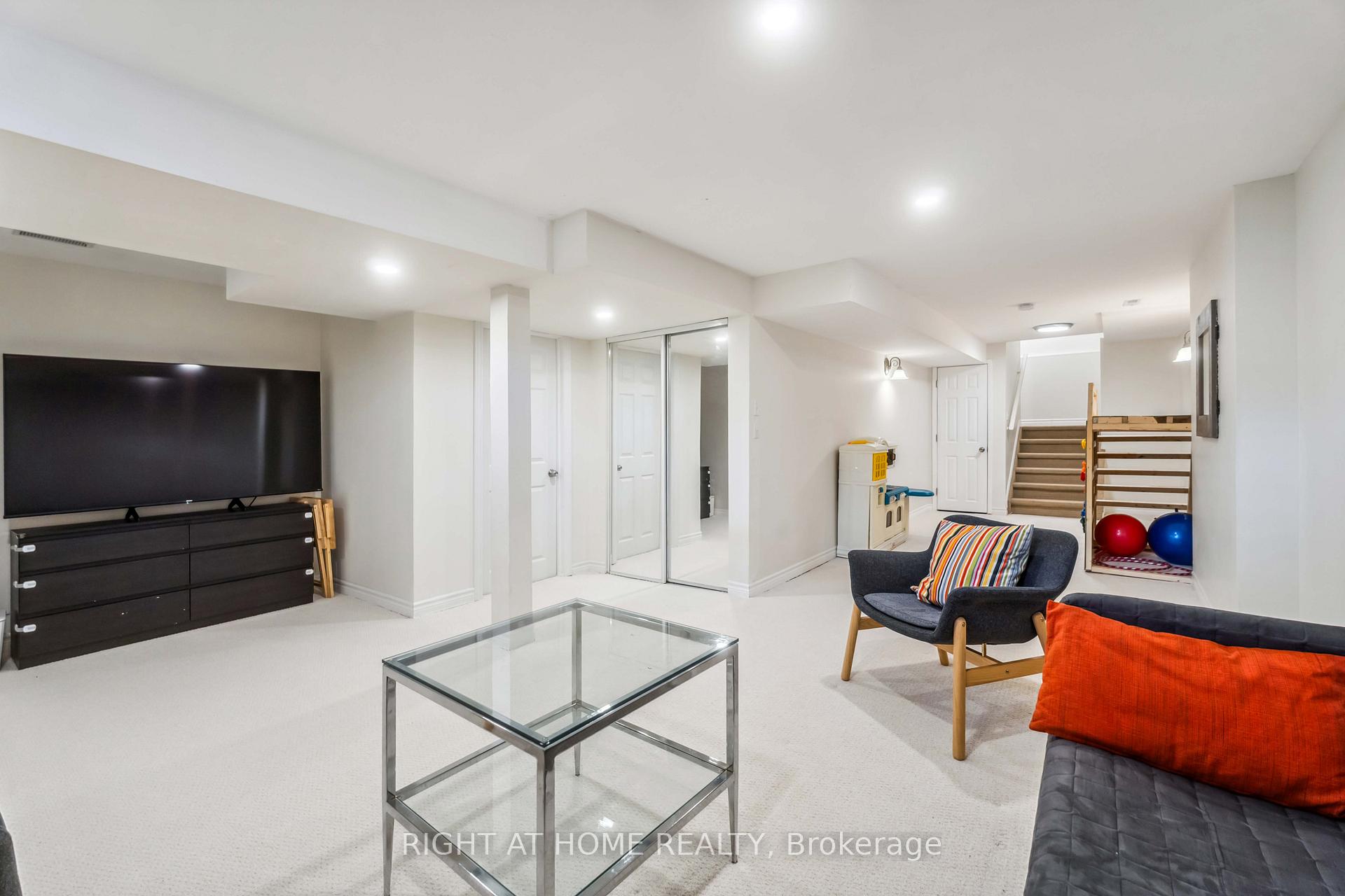 Photo 32 of 487 Green Road, Hamilton, Lakeshore — HOMEH