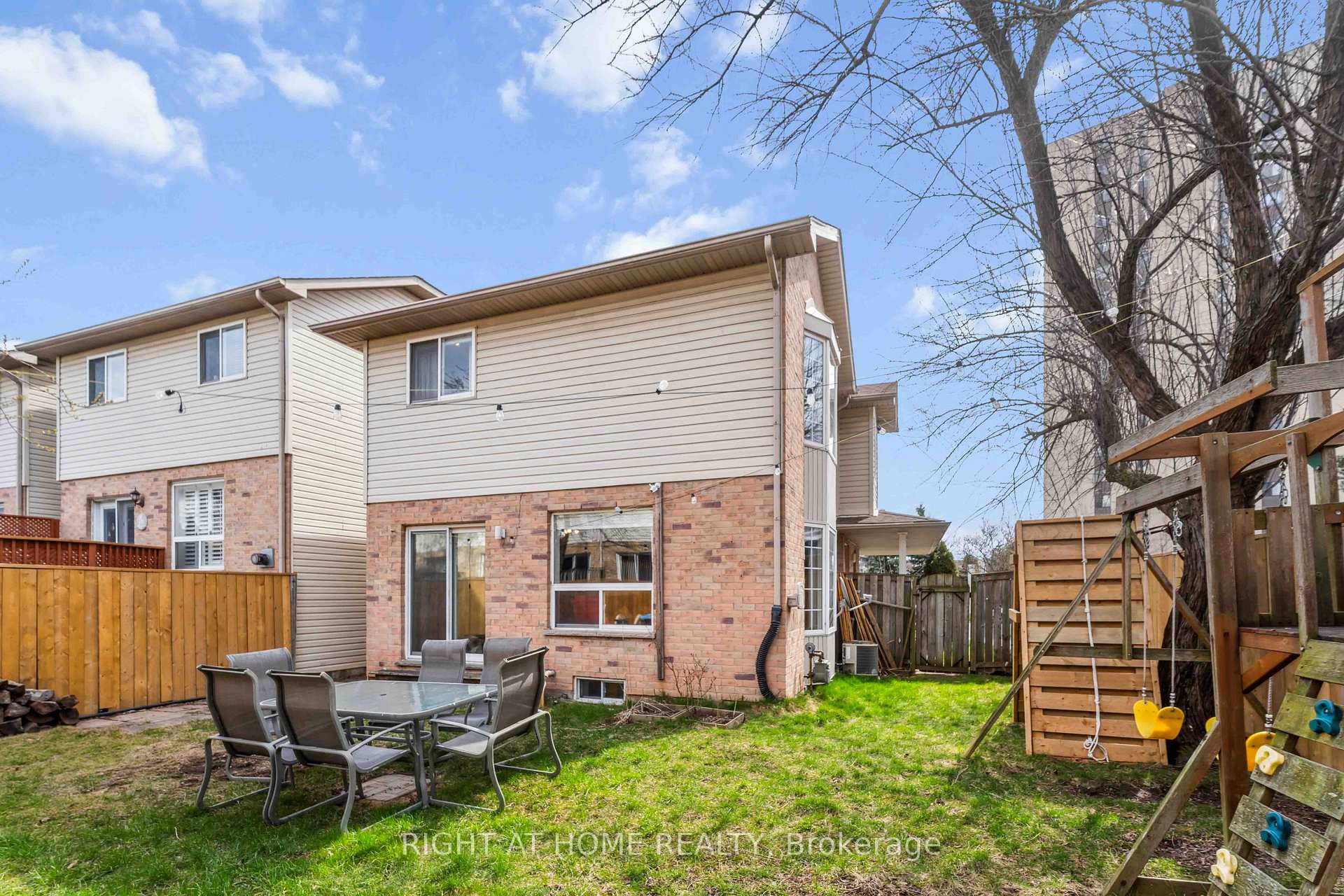 Photo 39 of 487 Green Road, Hamilton, Lakeshore — HOMEH