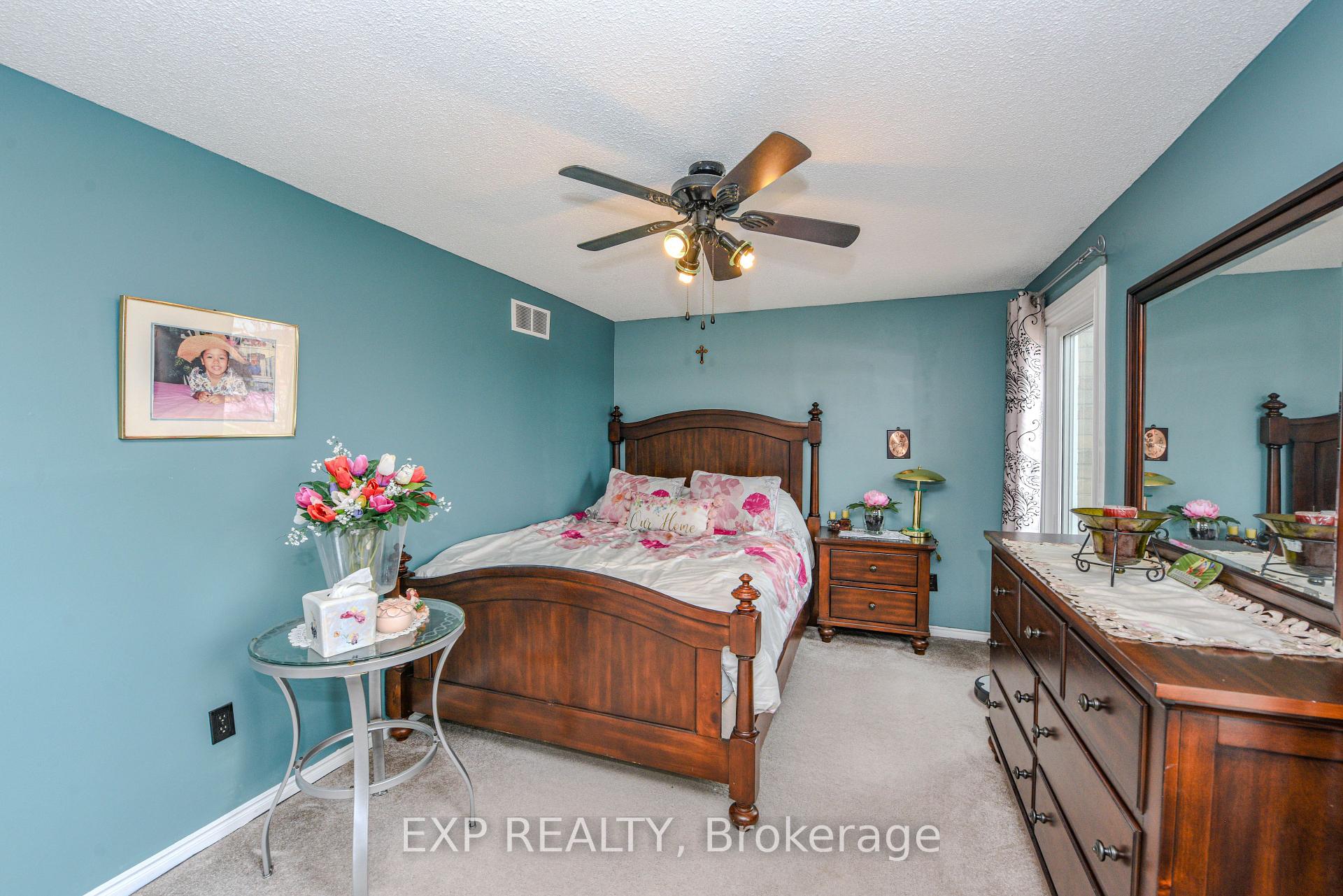 Photo 24 of 23 Sandmere Avenue, Brampton, Heart Lake West — HOMEH