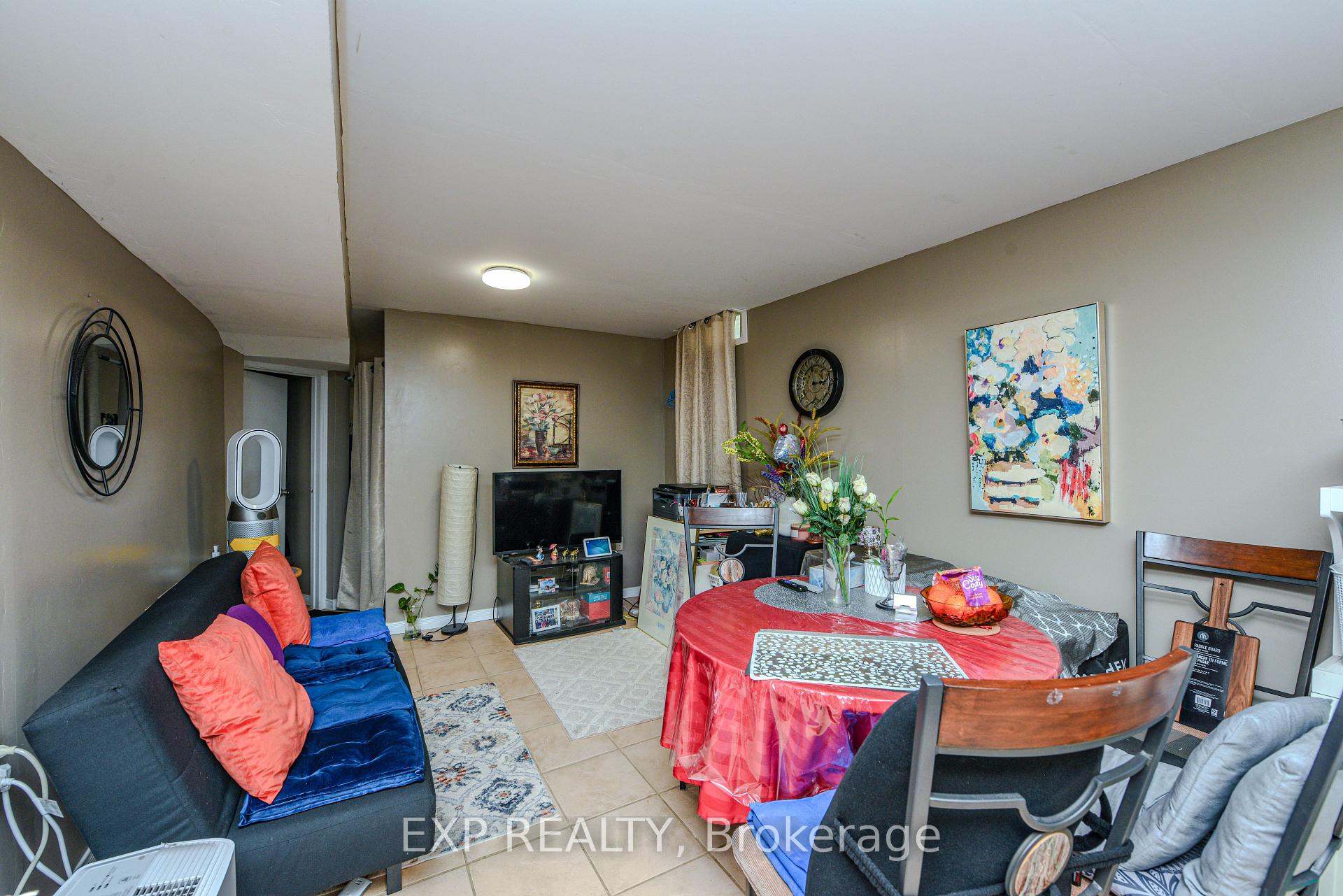 Photo 31 of 23 Sandmere Avenue, Brampton, Heart Lake West — HOMEH