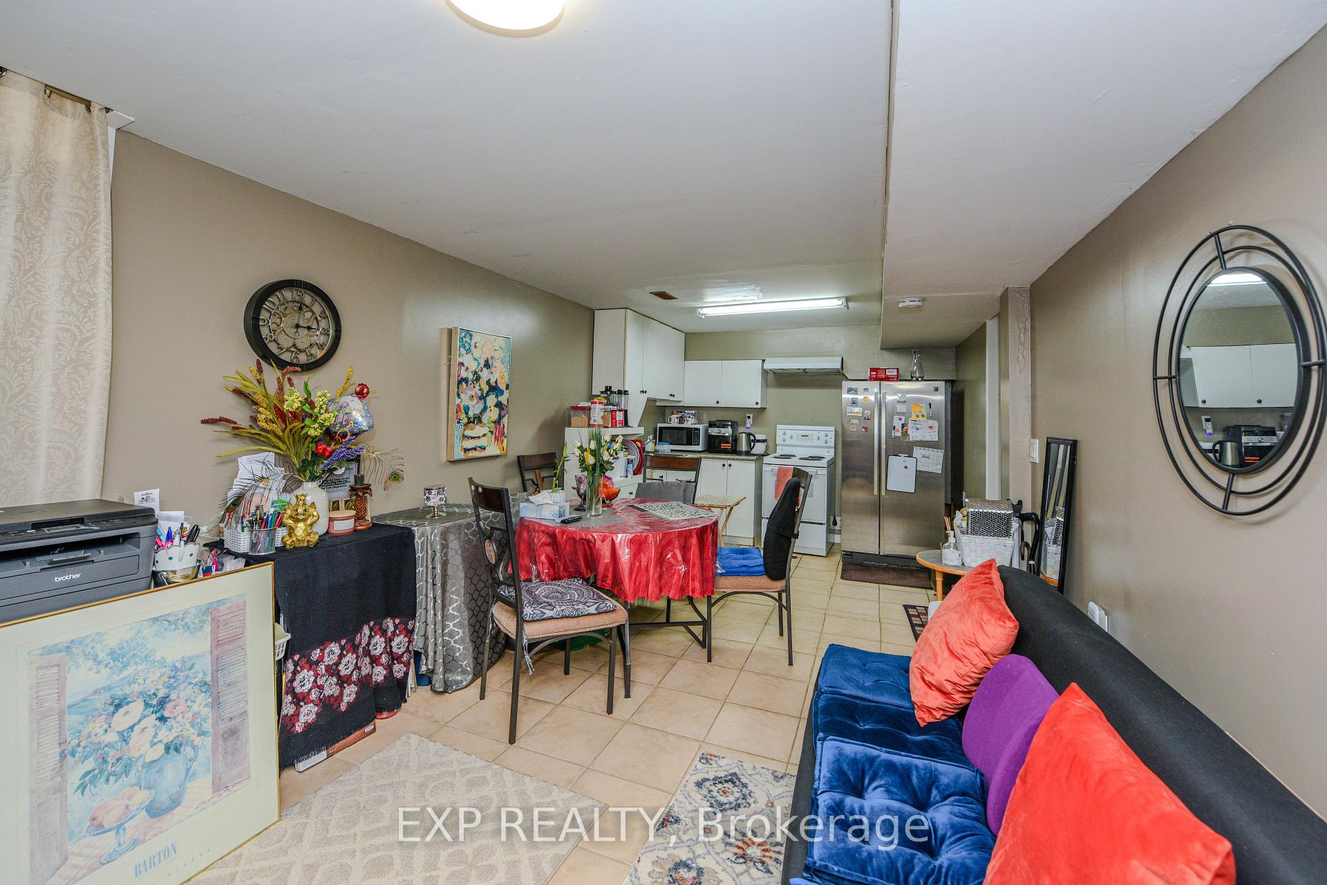 Photo 33 of 23 Sandmere Avenue, Brampton, Heart Lake West — HOMEH