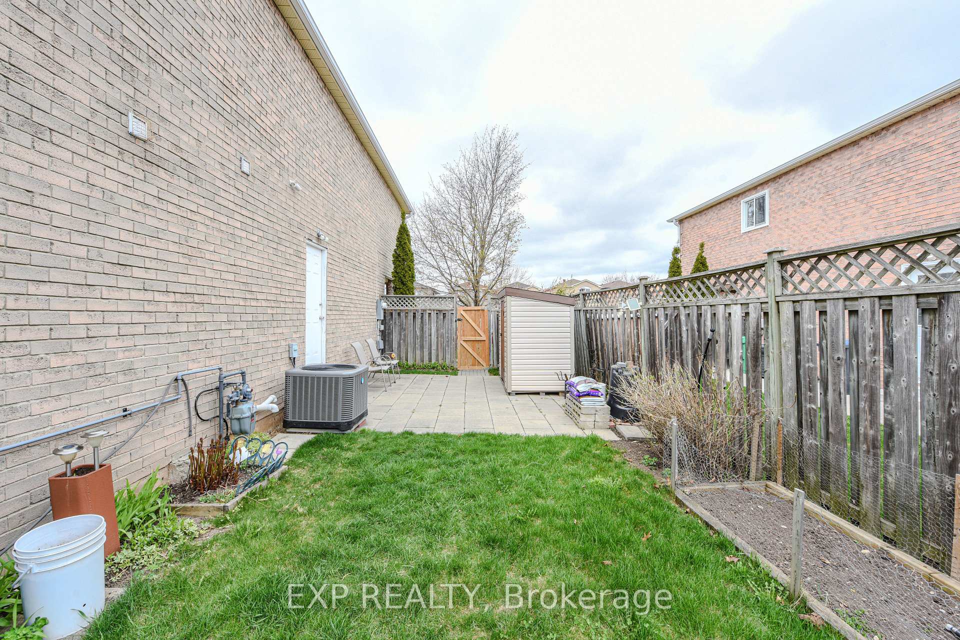 Photo 41 of 23 Sandmere Avenue, Brampton, Heart Lake West — HOMEH