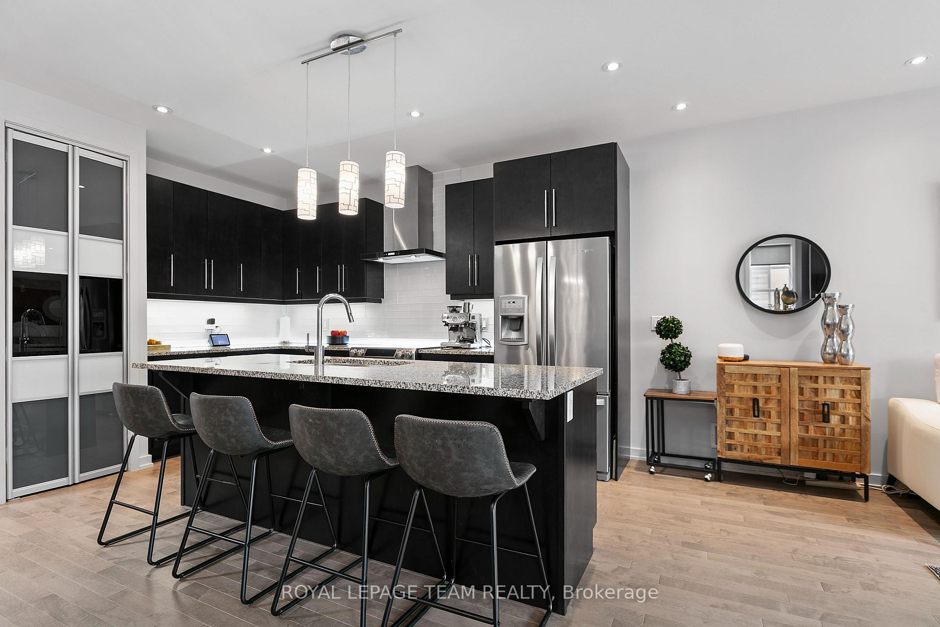 Photo 15 of 713 Guardian Grove, Ottawa, Riverside South/Gloucester Glen — HOMEH