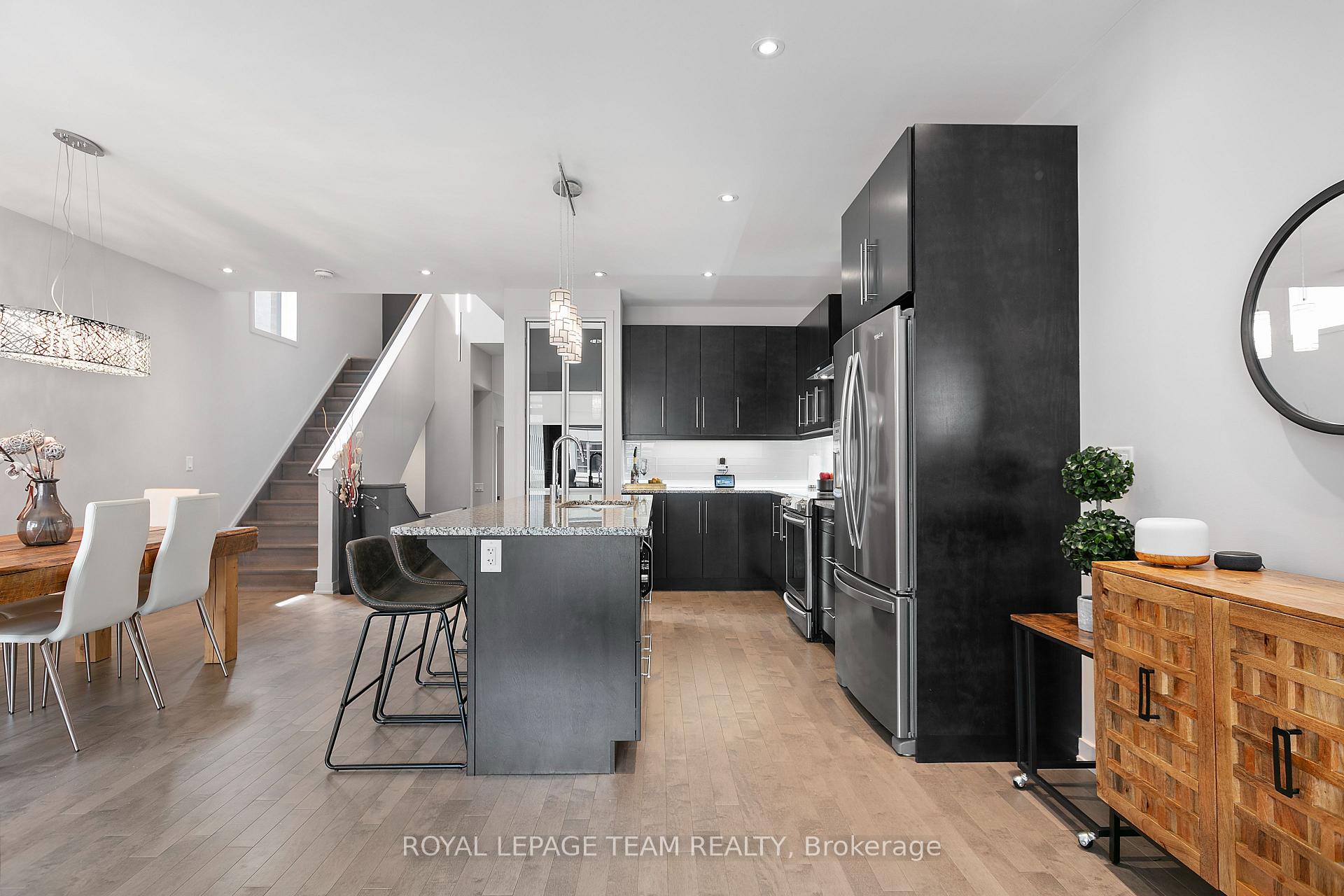 Photo 19 of 713 Guardian Grove, Ottawa, Riverside South/Gloucester Glen — HOMEH