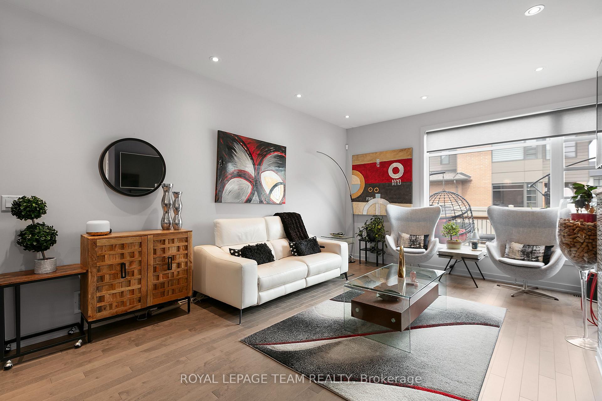 Photo 20 of 713 Guardian Grove, Ottawa, Riverside South/Gloucester Glen — HOMEH