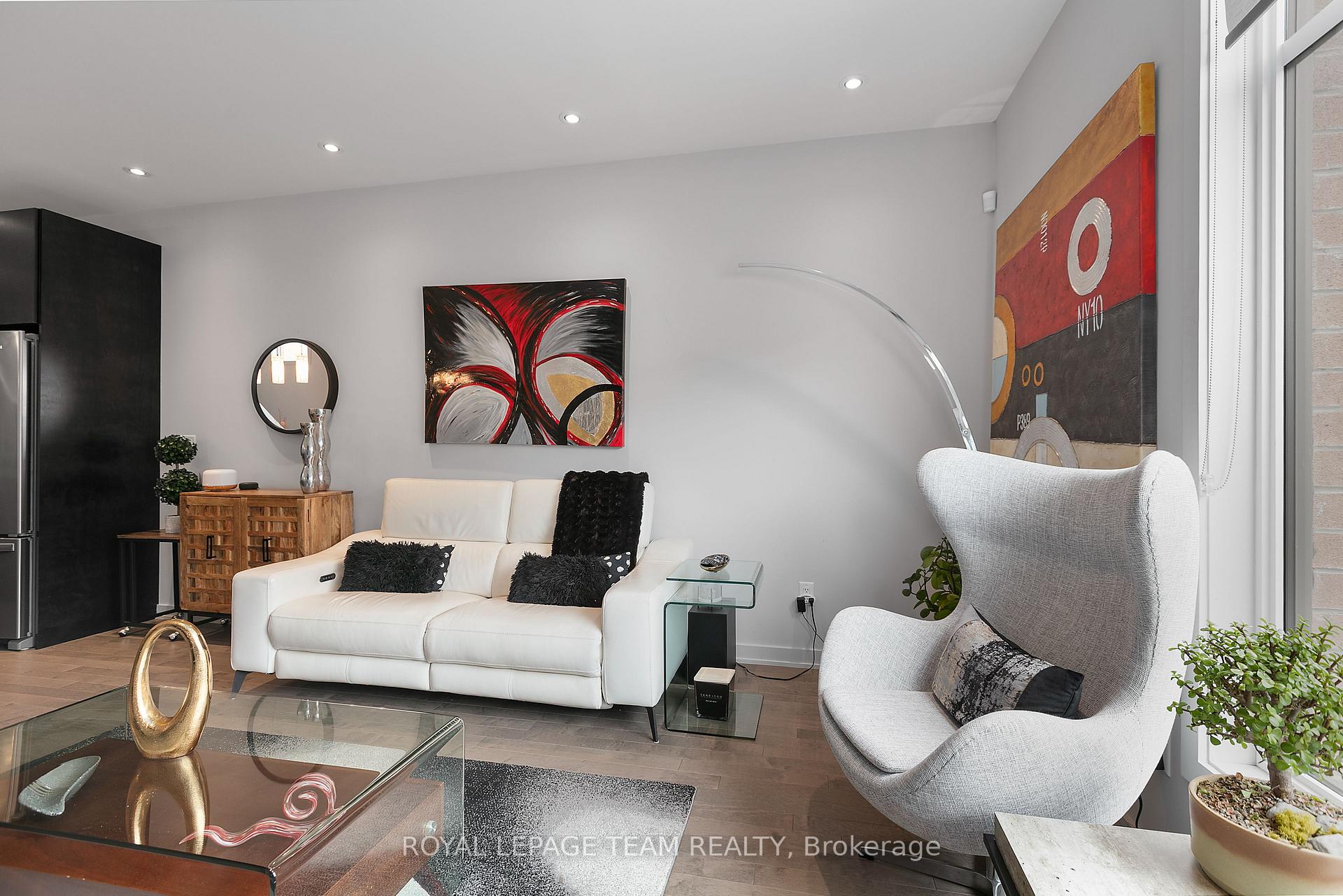 Photo 23 of 713 Guardian Grove, Ottawa, Riverside South/Gloucester Glen — HOMEH