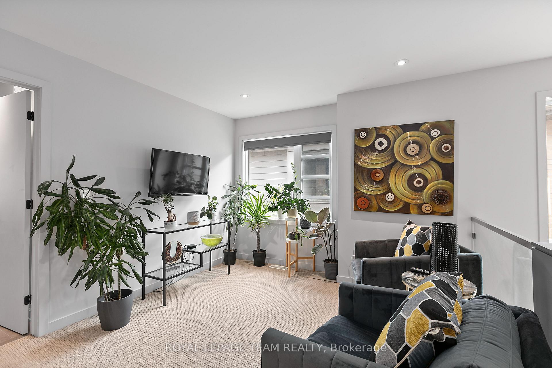 Photo 28 of 713 Guardian Grove, Ottawa, Riverside South/Gloucester Glen — HOMEH
