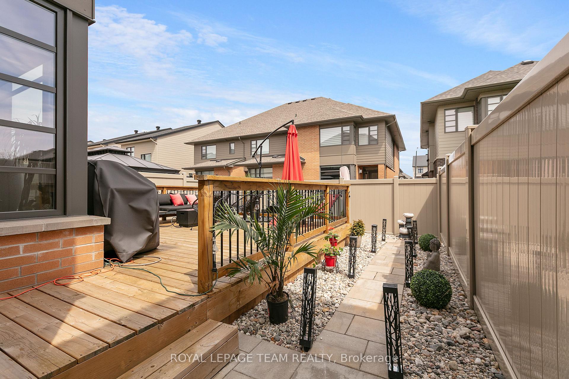 Photo 45 of 713 Guardian Grove, Ottawa, Riverside South/Gloucester Glen — HOMEH