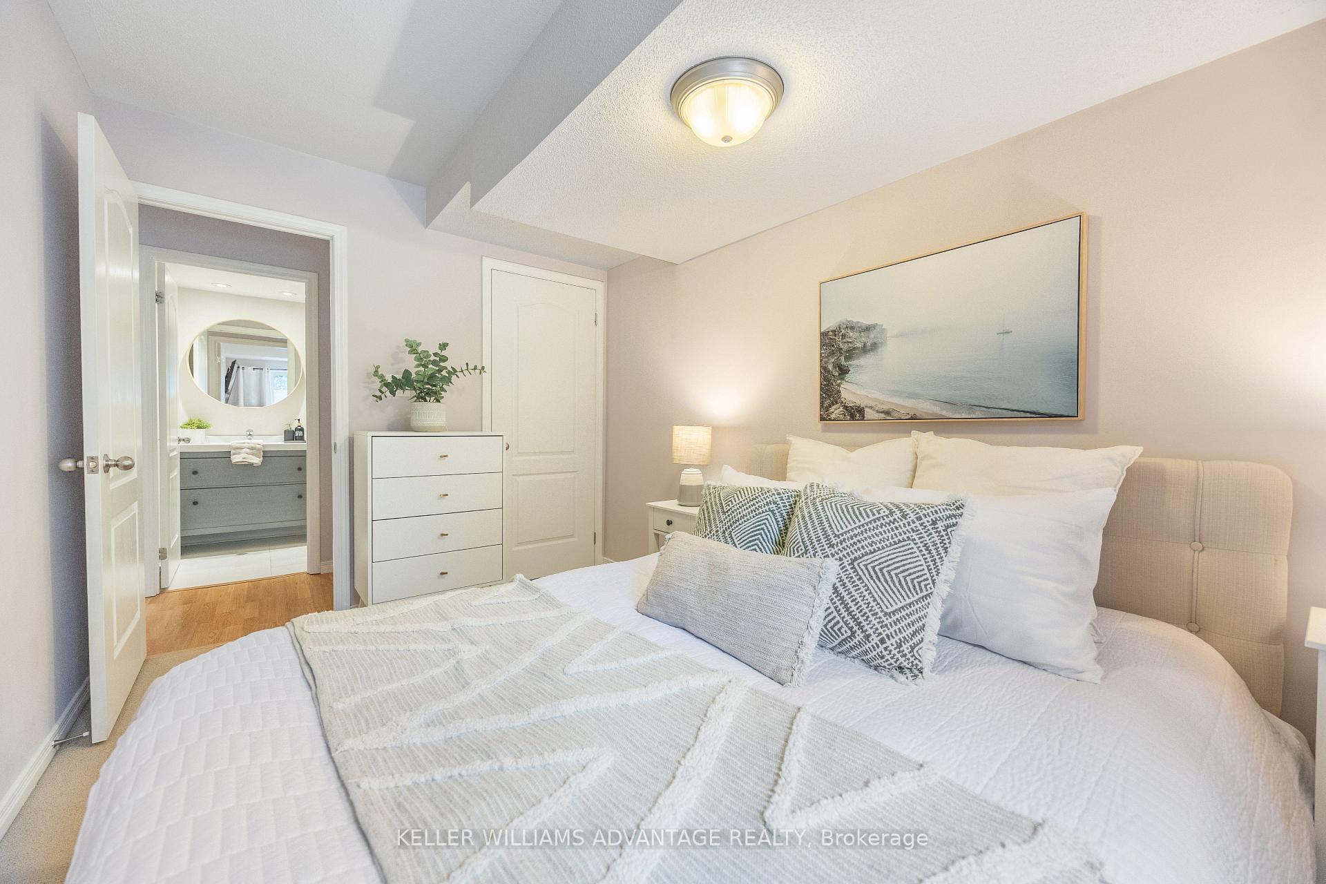 Photo 18 of 33 Florence Wyle Lane, Toronto, South Riverdale — HOMEH