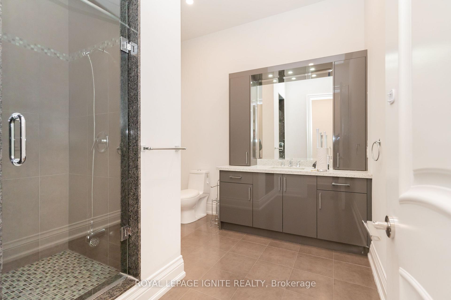 Photo 26 of 10 Everglade Drive, Brampton, Toronto Gore Rural Estate — HOMEH