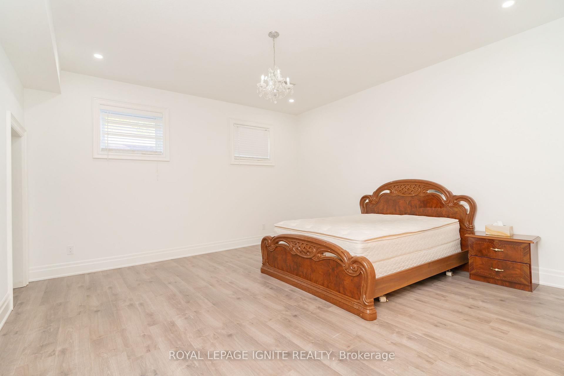Photo 42 of 10 Everglade Drive, Brampton, Toronto Gore Rural Estate — HOMEH