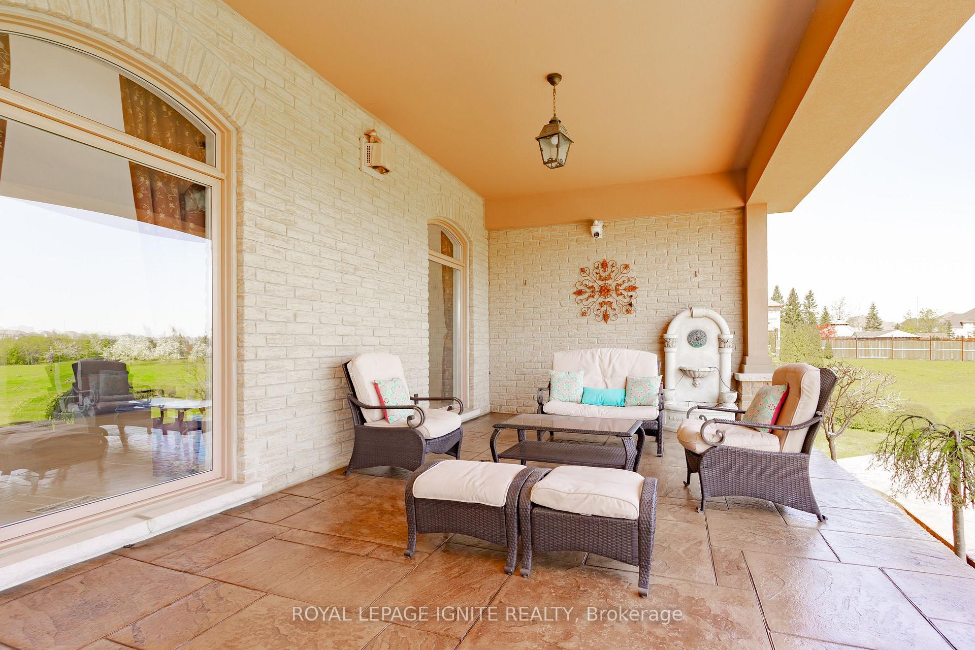 Photo 45 of 10 Everglade Drive, Brampton, Toronto Gore Rural Estate — HOMEH