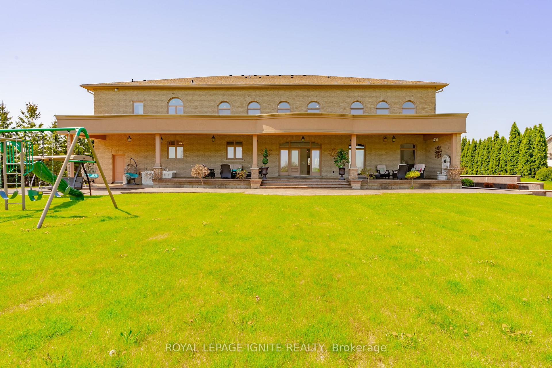 Photo 49 of 10 Everglade Drive, Brampton, Toronto Gore Rural Estate — HOMEH