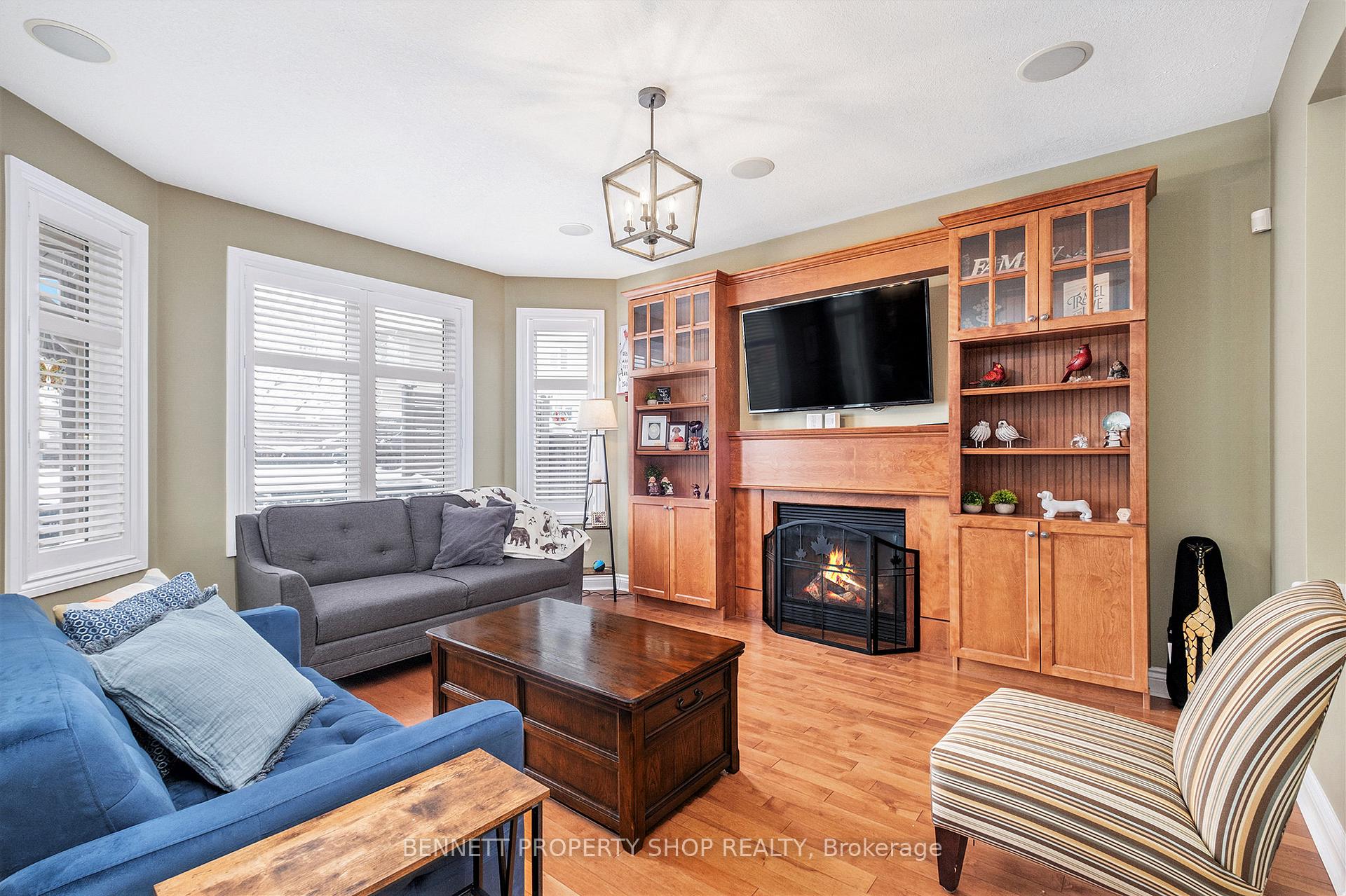 Photo 4 of 173 Sonesta Circle N, Ottawa, Stittsville (North) — HOMEH