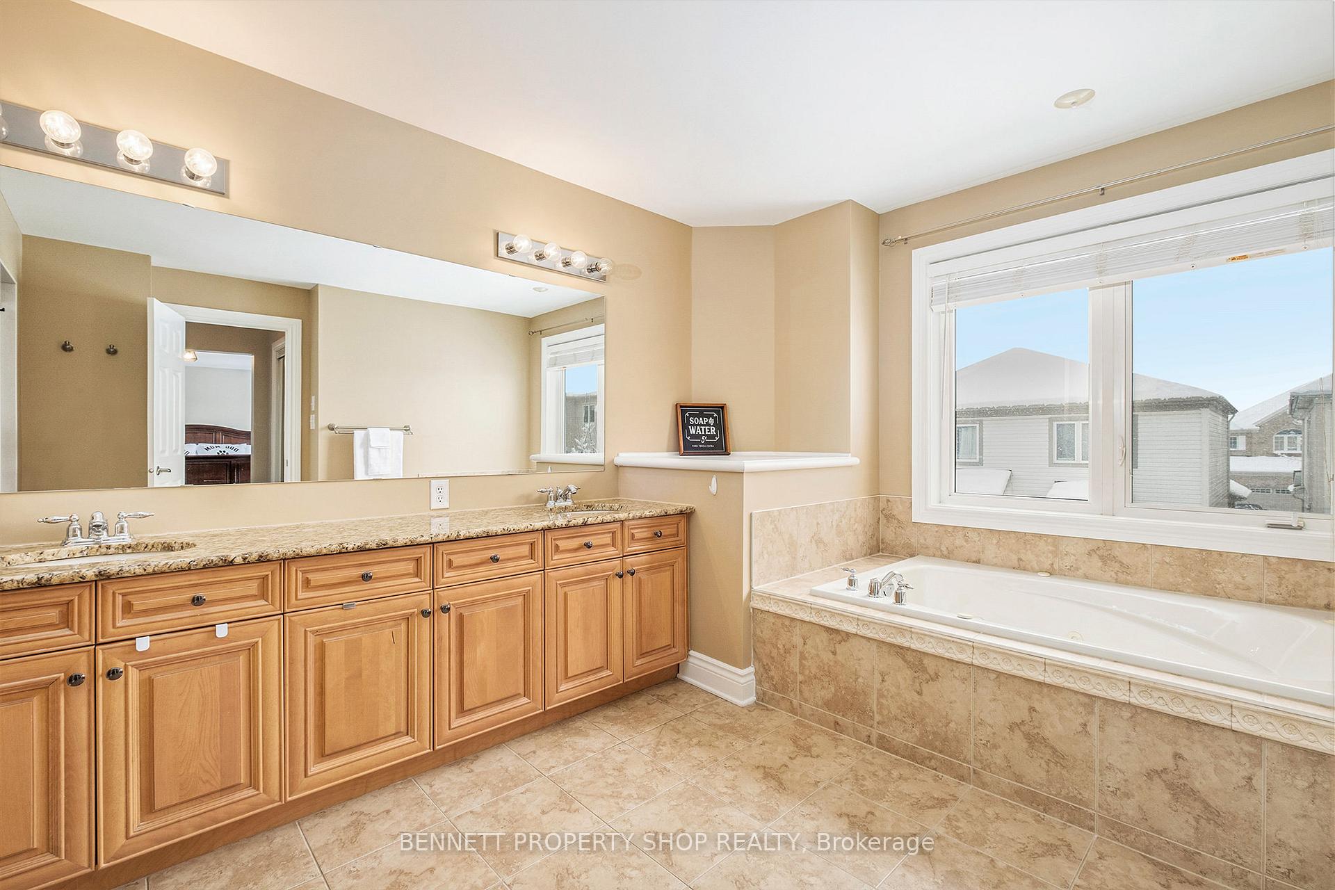 Photo 13 of 173 Sonesta Circle N, Ottawa, Stittsville (North) — HOMEH