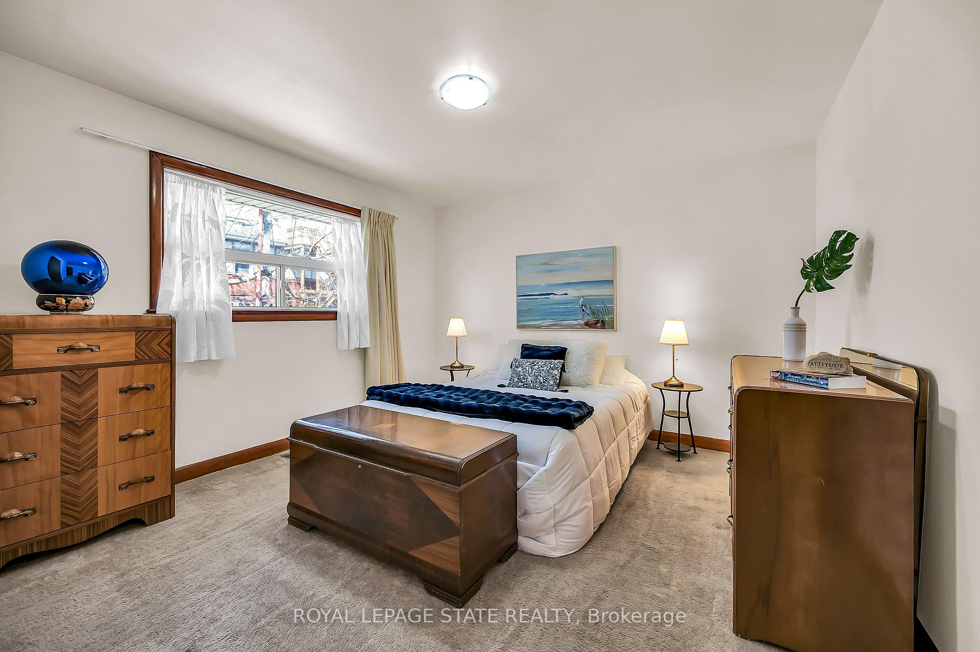 Photo 12 of 24 St Clair Avenue, Hamilton, Gibson — HOMEH