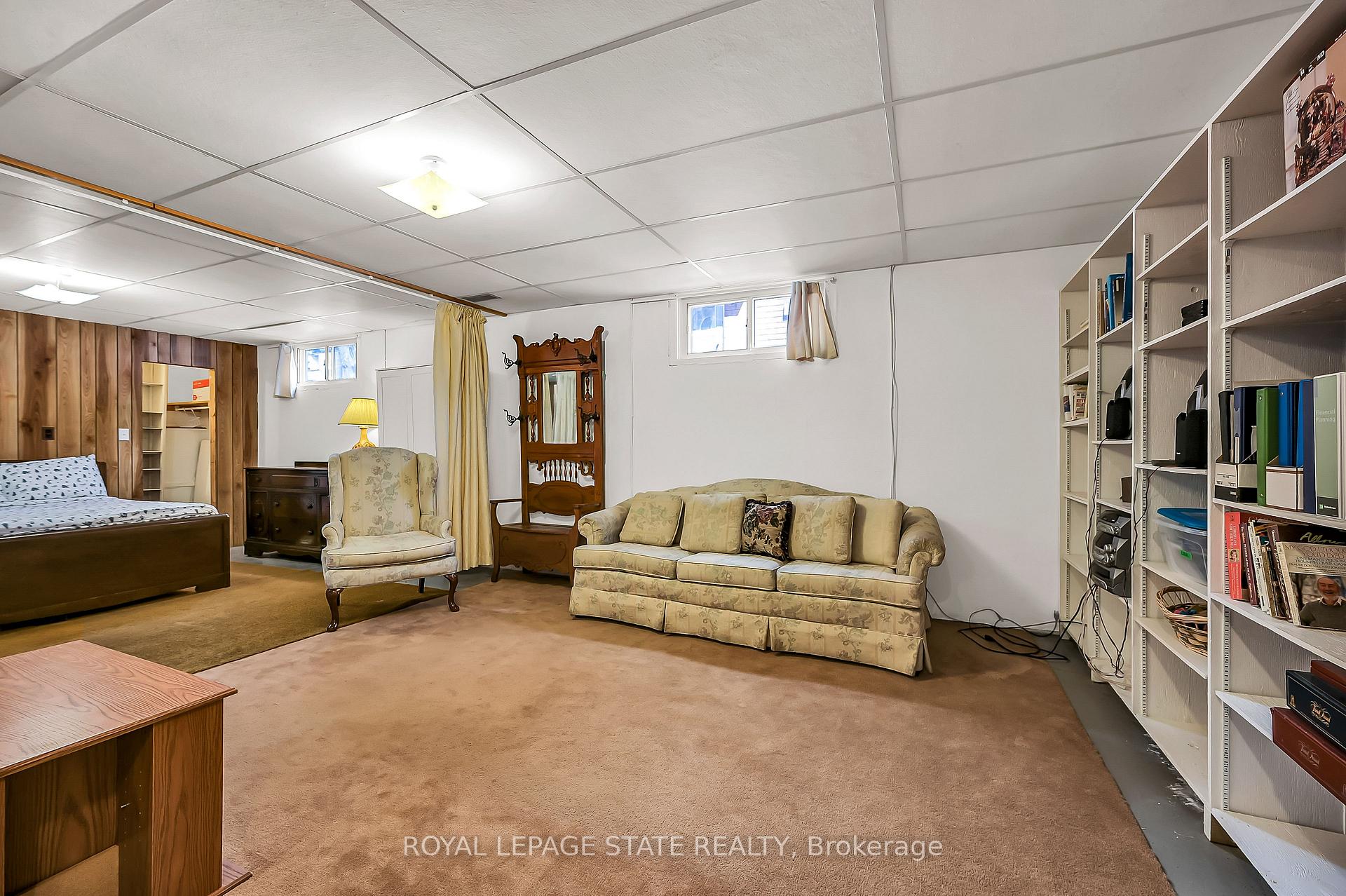 Photo 17 of 24 St Clair Avenue, Hamilton, Gibson — HOMEH