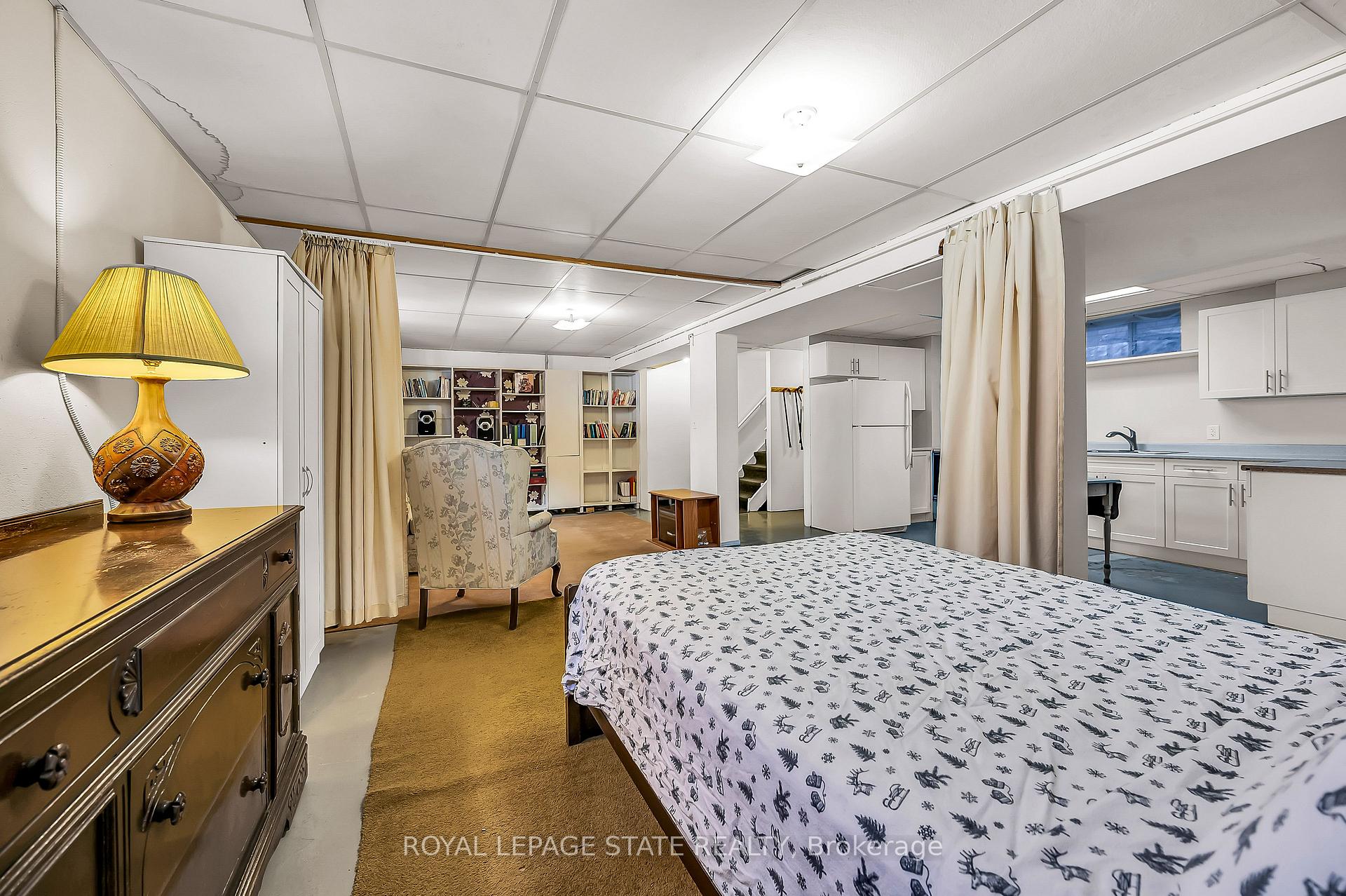 Photo 21 of 24 St Clair Avenue, Hamilton, Gibson — HOMEH
