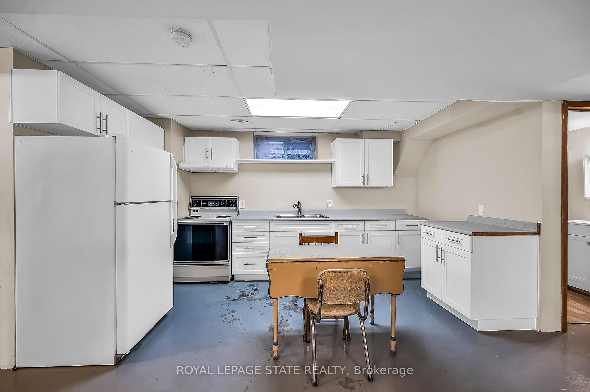 Photo 23 of 24 St Clair Avenue, Hamilton, Gibson — HOMEH