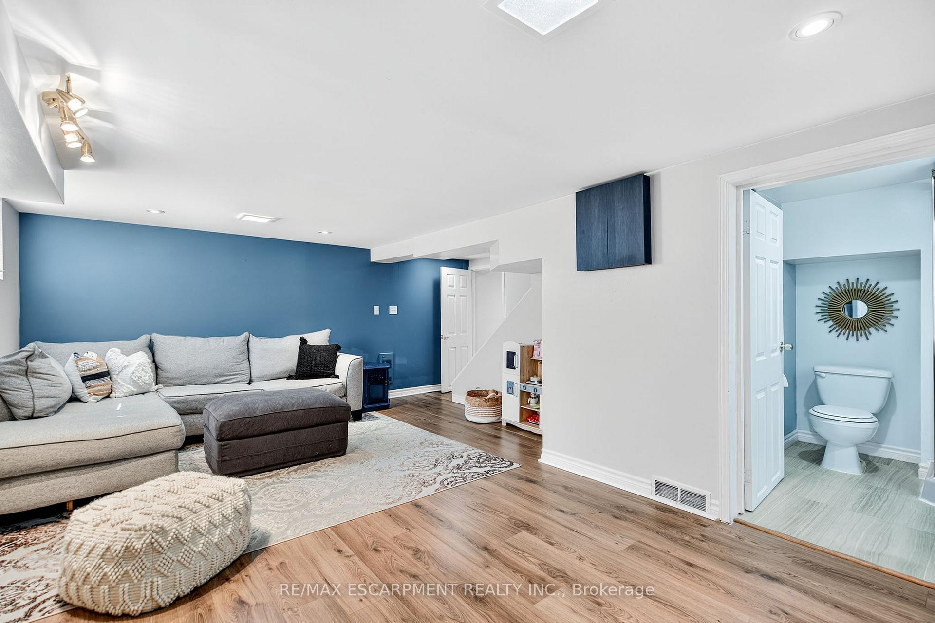 Photo 58 of 131 Rosedale Avenue, Hamilton, Rosedale — HOMEH
