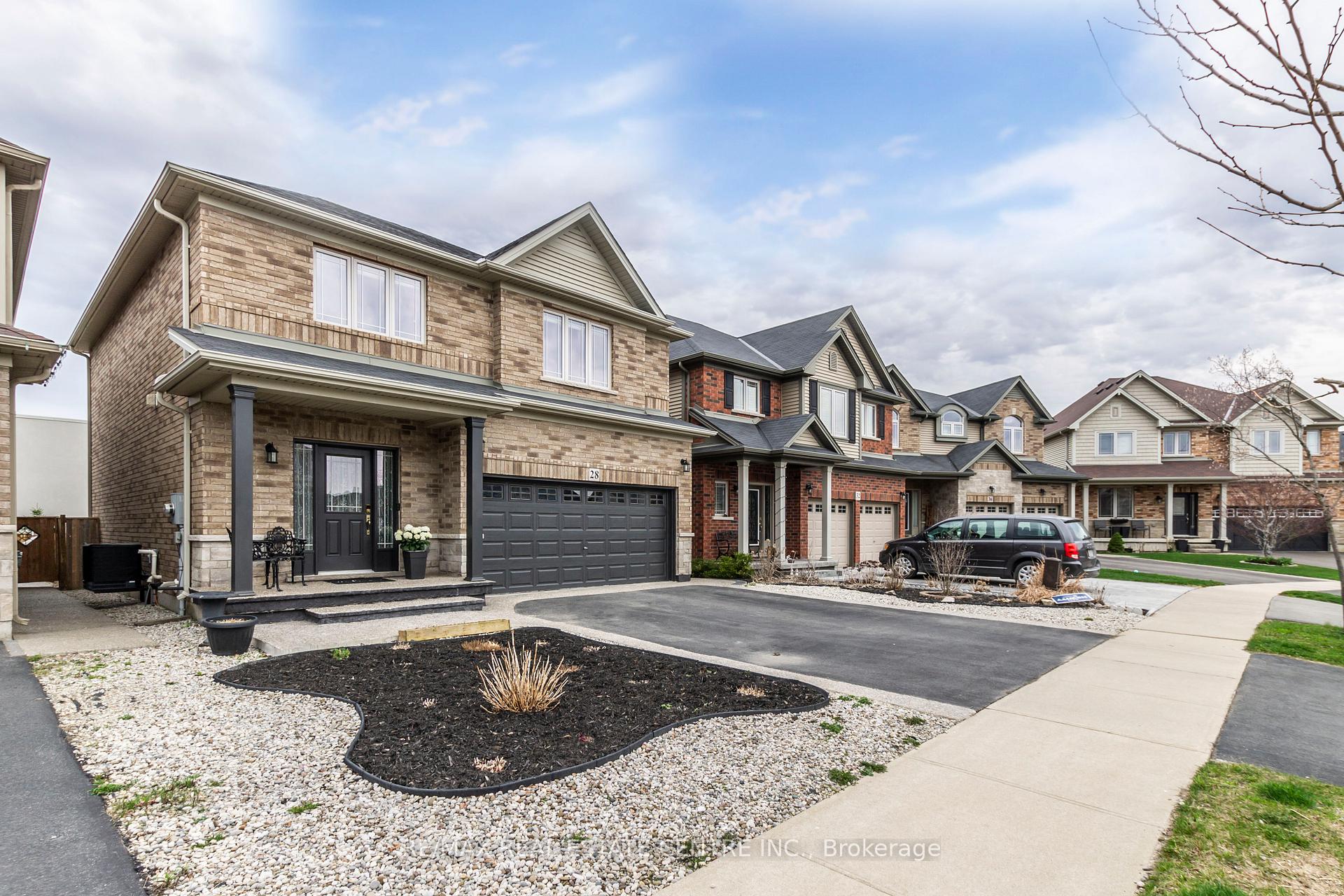 Photo 3 of 28 Chamomile Drive, Hamilton, Eleanor — HOMEH
