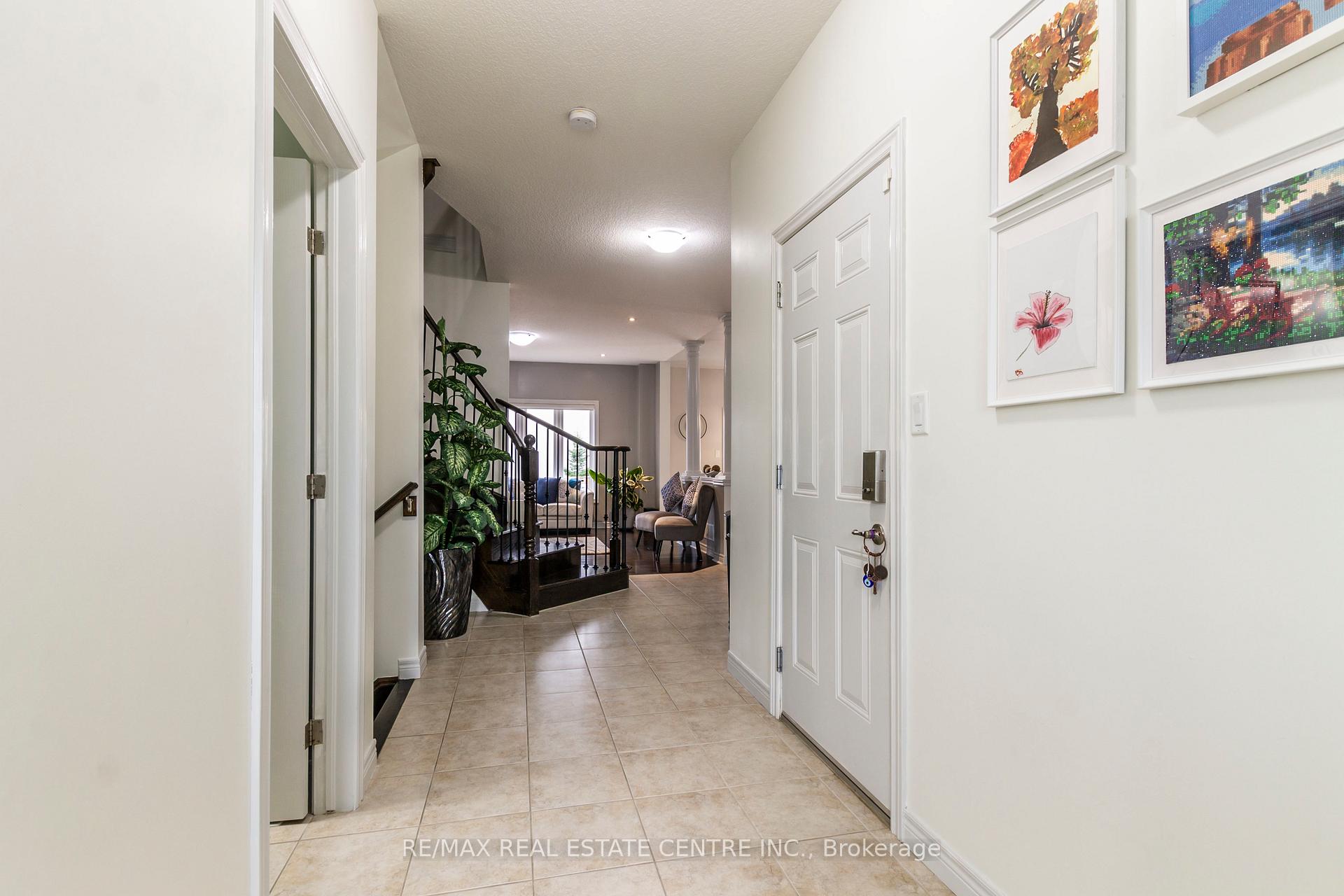 Photo 6 of 28 Chamomile Drive, Hamilton, Eleanor — HOMEH