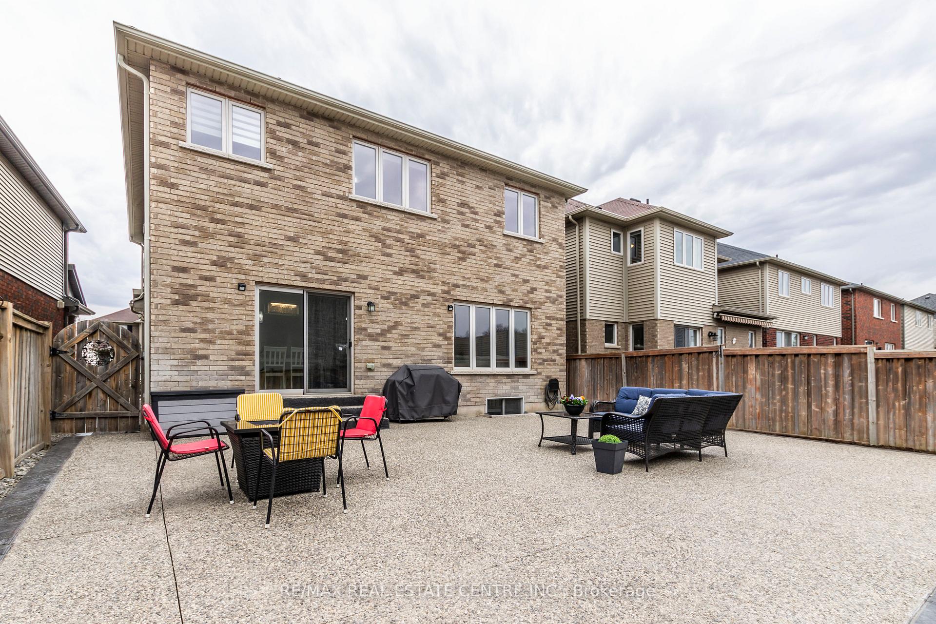 Photo 38 of 28 Chamomile Drive, Hamilton, Eleanor — HOMEH