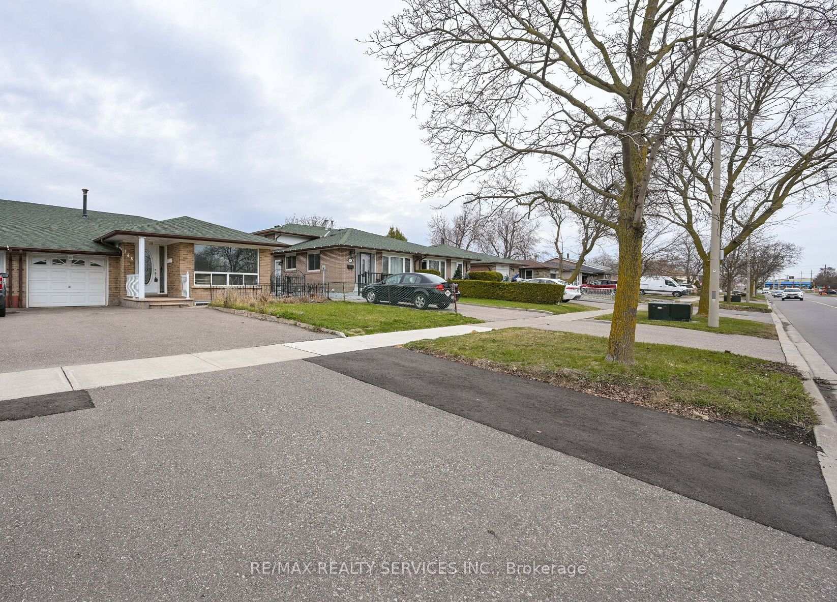 Photo 1 of 140 Clarence Street, Brampton, Brampton East — HOMEH