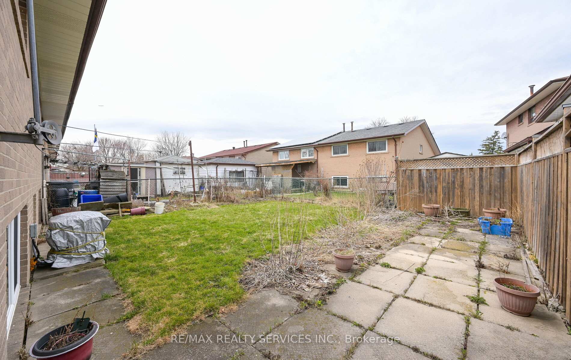 Photo 20 of 140 Clarence Street, Brampton, Brampton East — HOMEH