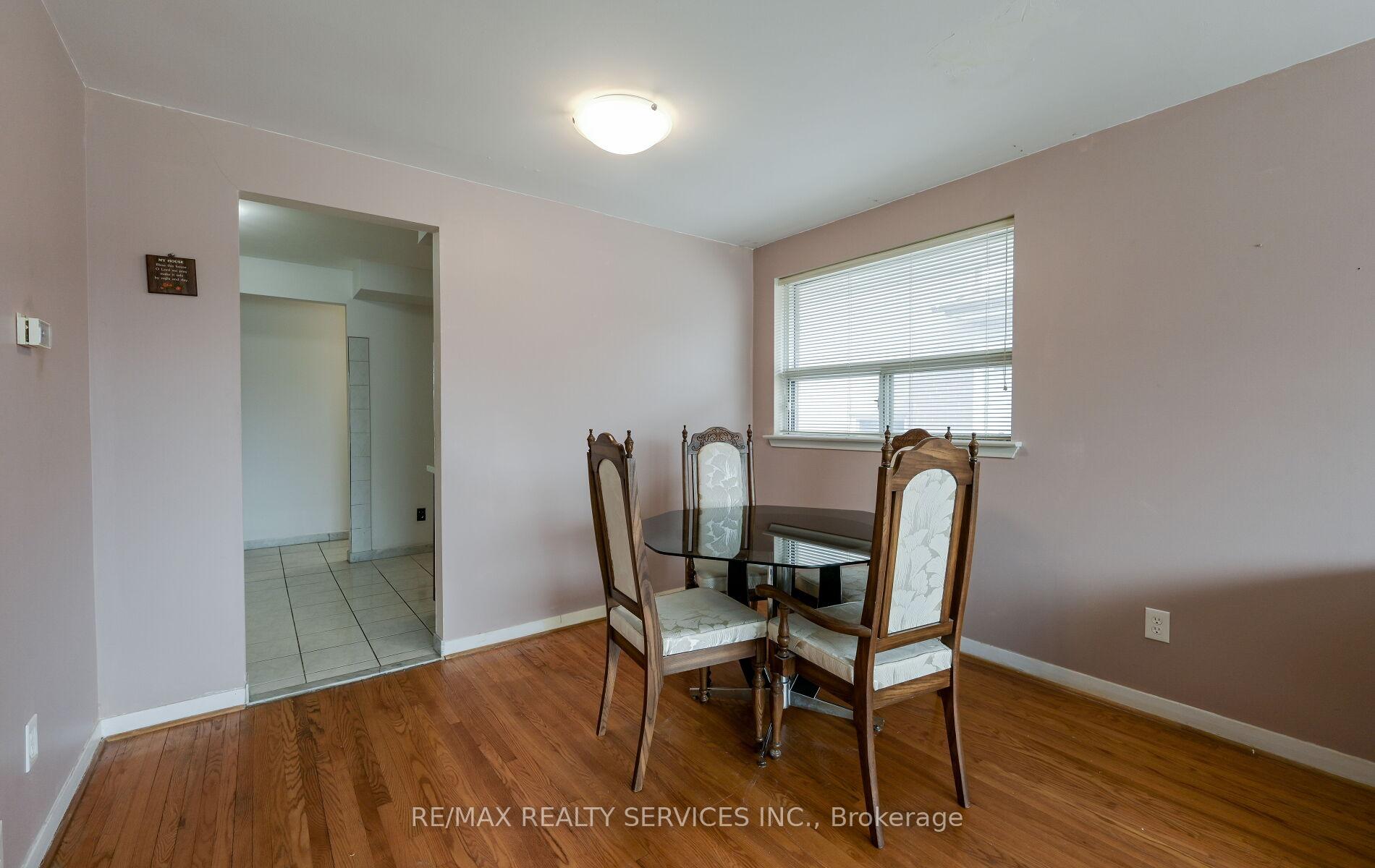 Photo 38 of 140 Clarence Street, Brampton, Brampton East — HOMEH