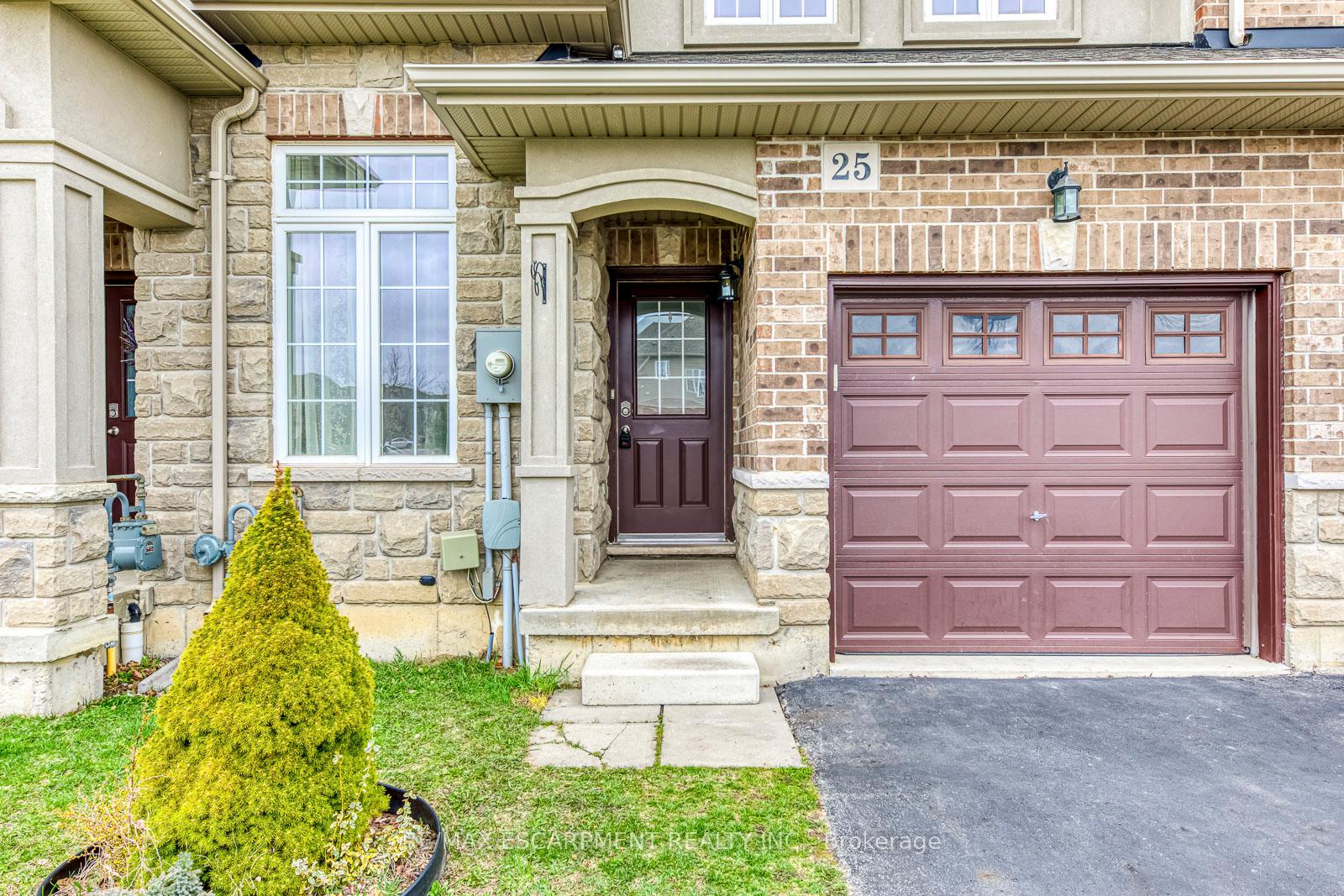Photo 3 of 25 Bellini Lane, Hamilton, Carpenter — HOMEH