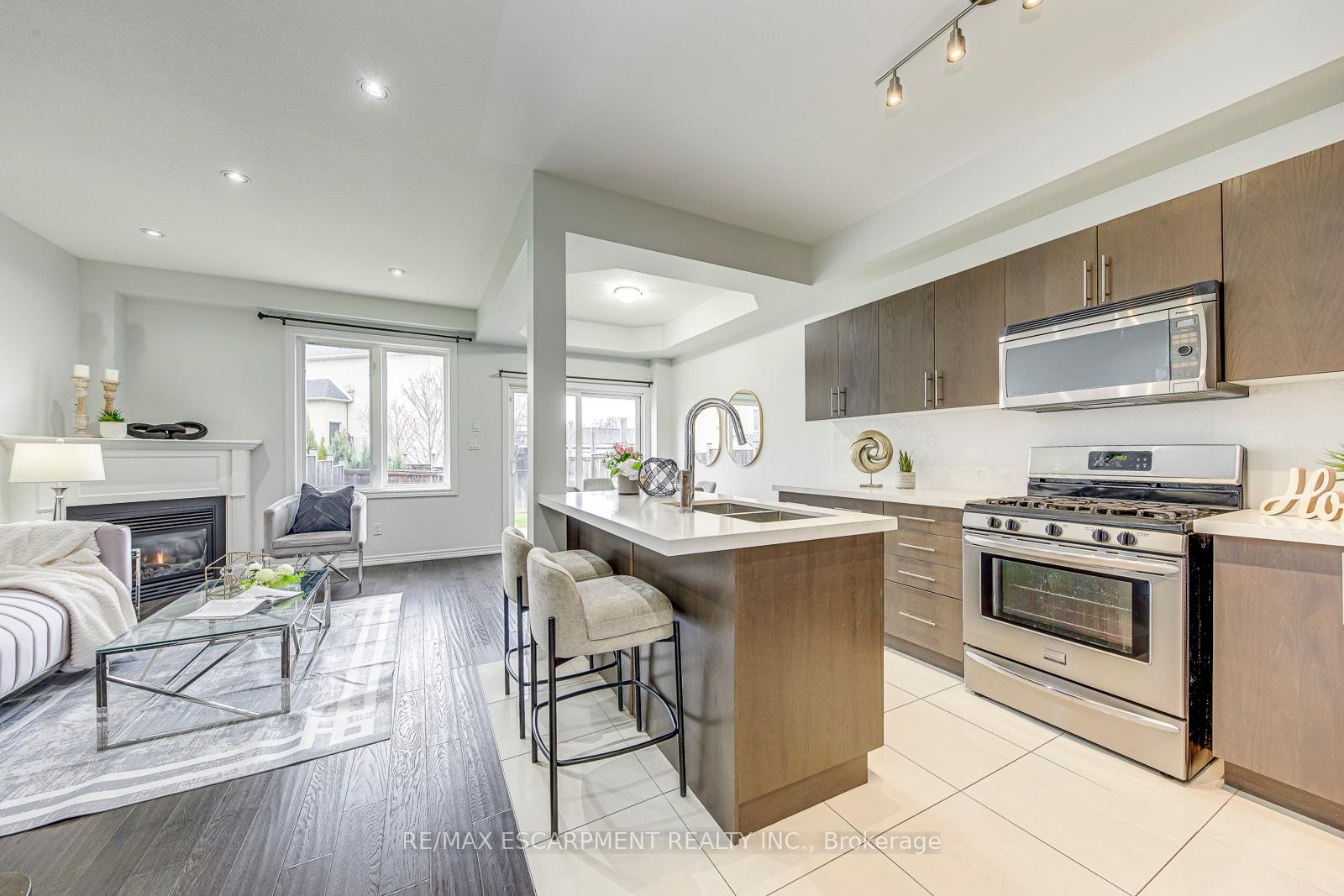 Photo 10 of 25 Bellini Lane, Hamilton, Carpenter — HOMEH