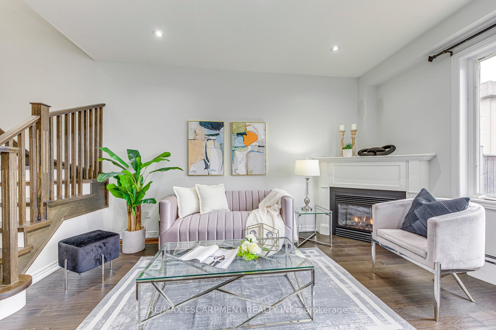 Photo 19 of 25 Bellini Lane, Hamilton, Carpenter — HOMEH