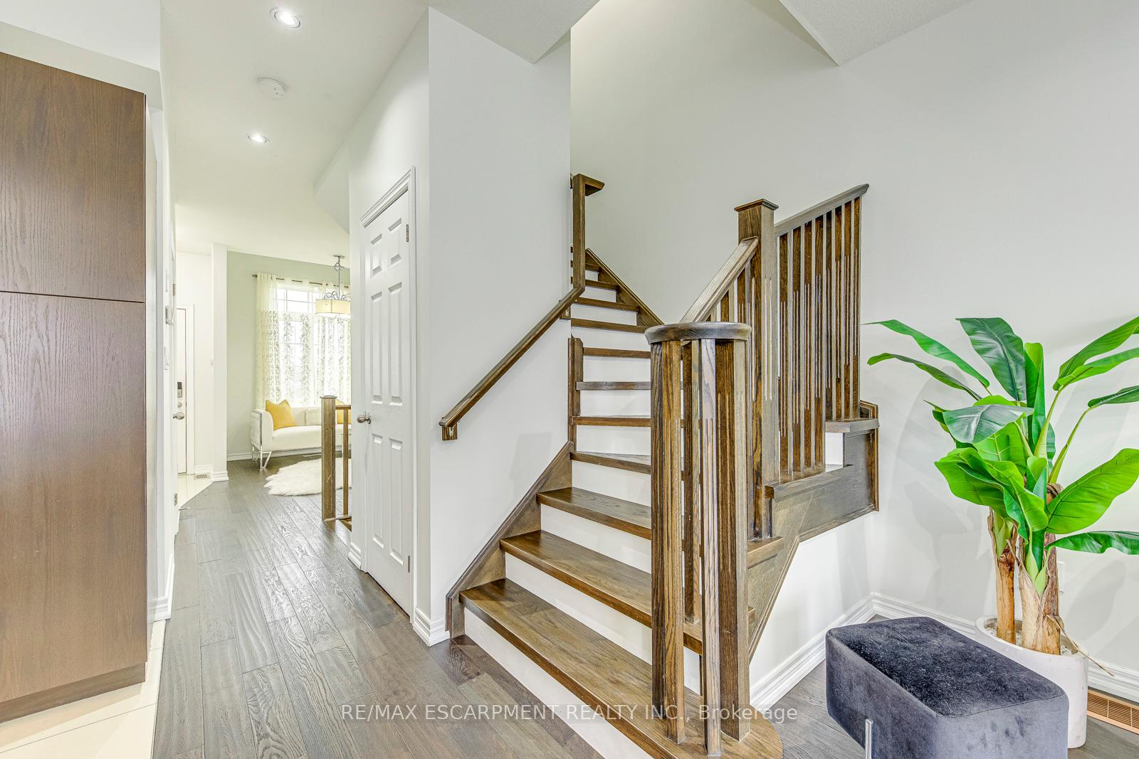 Photo 22 of 25 Bellini Lane, Hamilton, Carpenter — HOMEH