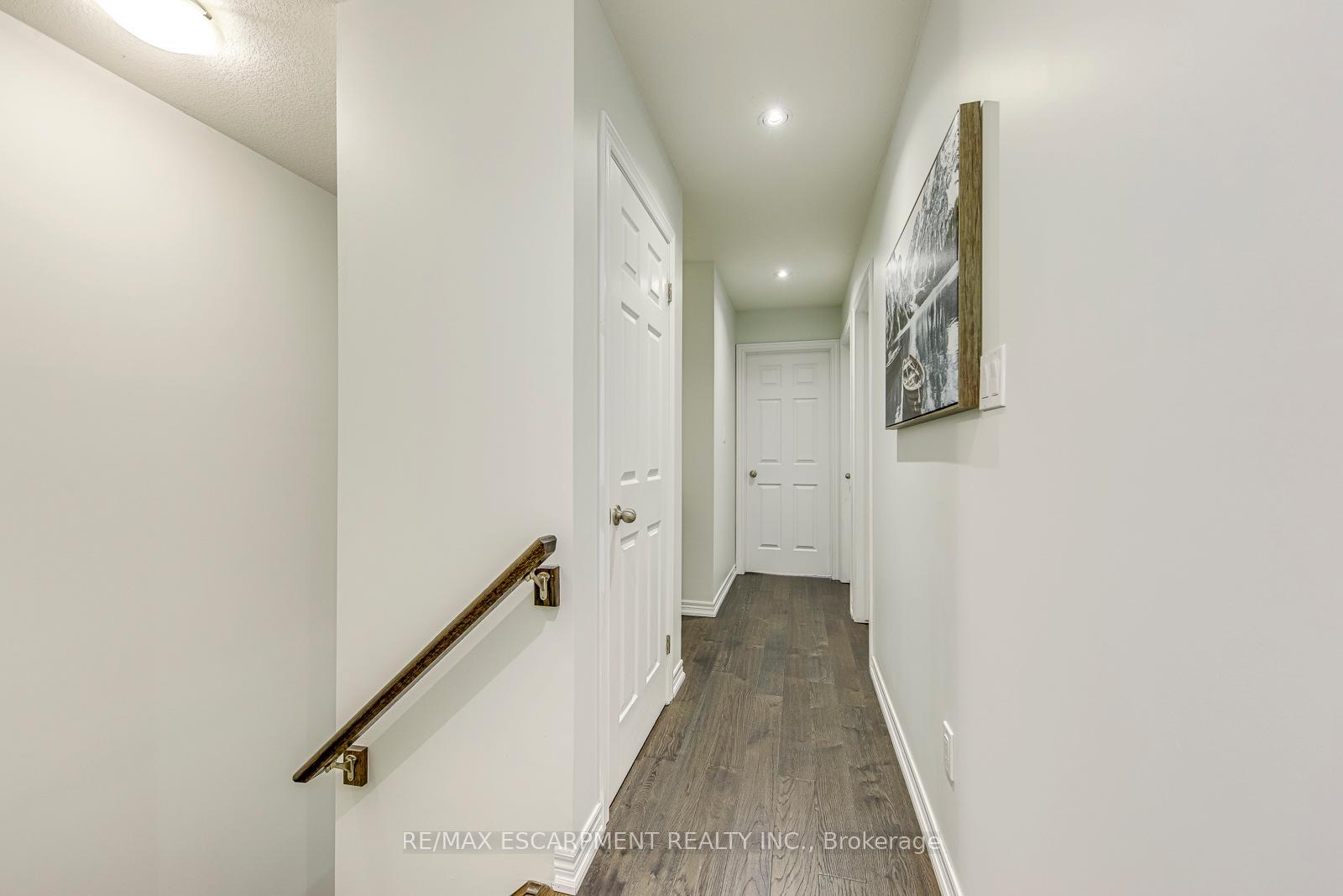Photo 24 of 25 Bellini Lane, Hamilton, Carpenter — HOMEH