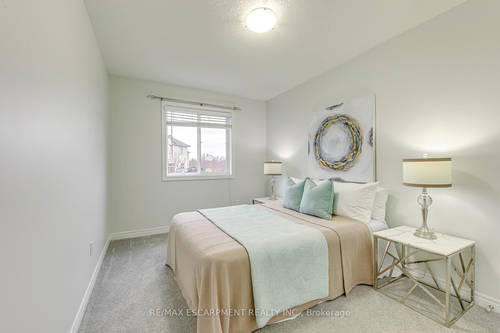 Photo 32 of 25 Bellini Lane, Hamilton, Carpenter — HOMEH